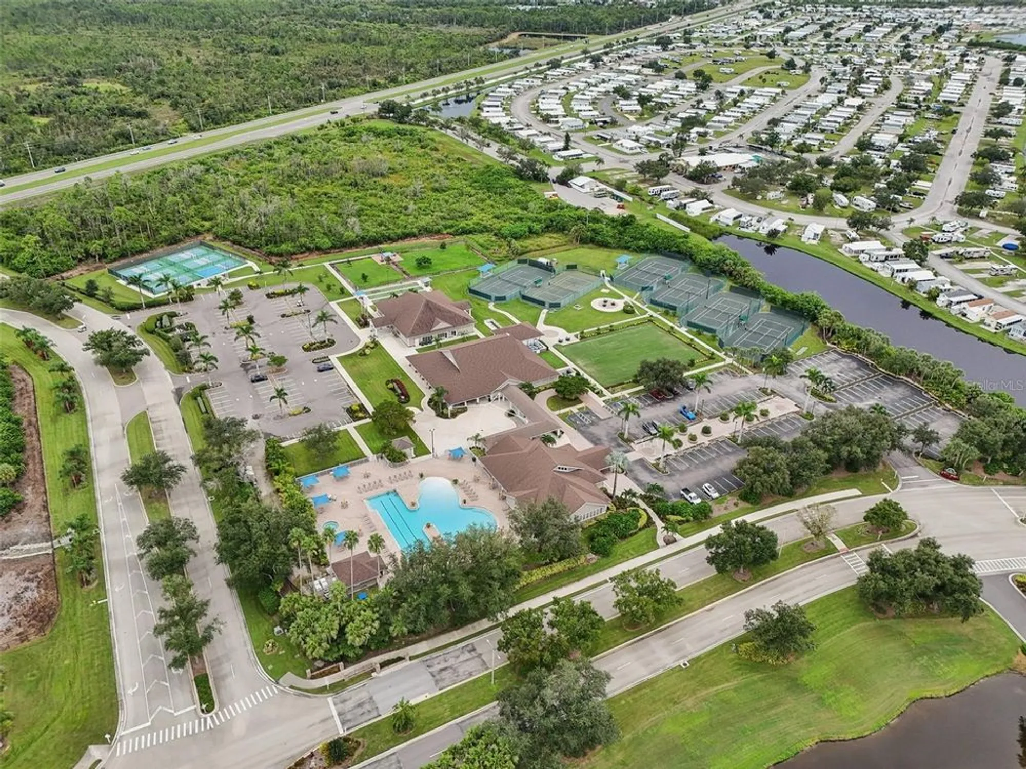 Property Slideshow image 6 of 74 | 3310 bay ridge way, Port Charlotte, FL, 33953