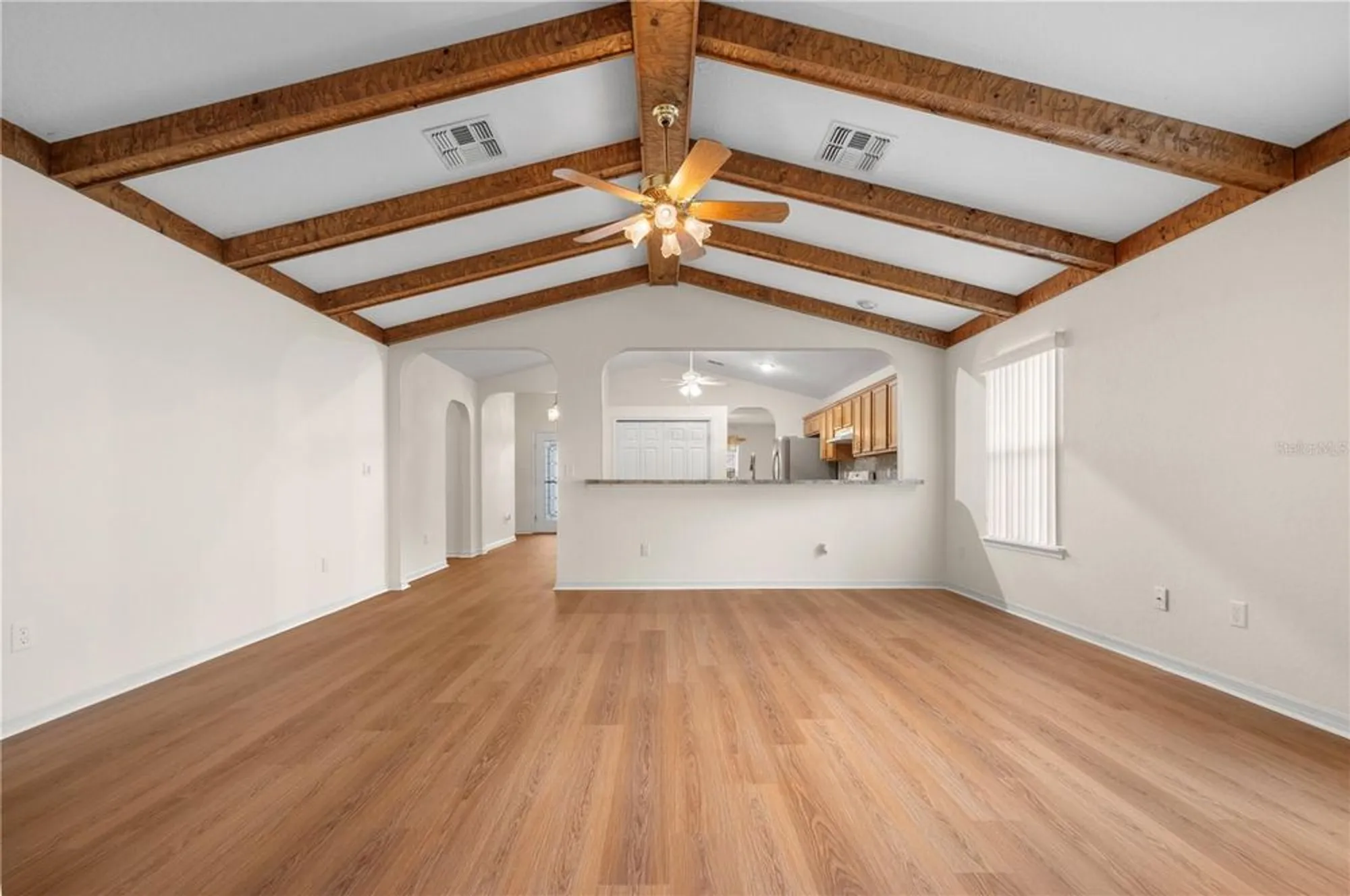 Property Slideshow image 6 of 49 | 11094 se 173rd ln, Summerfield, FL, 34491