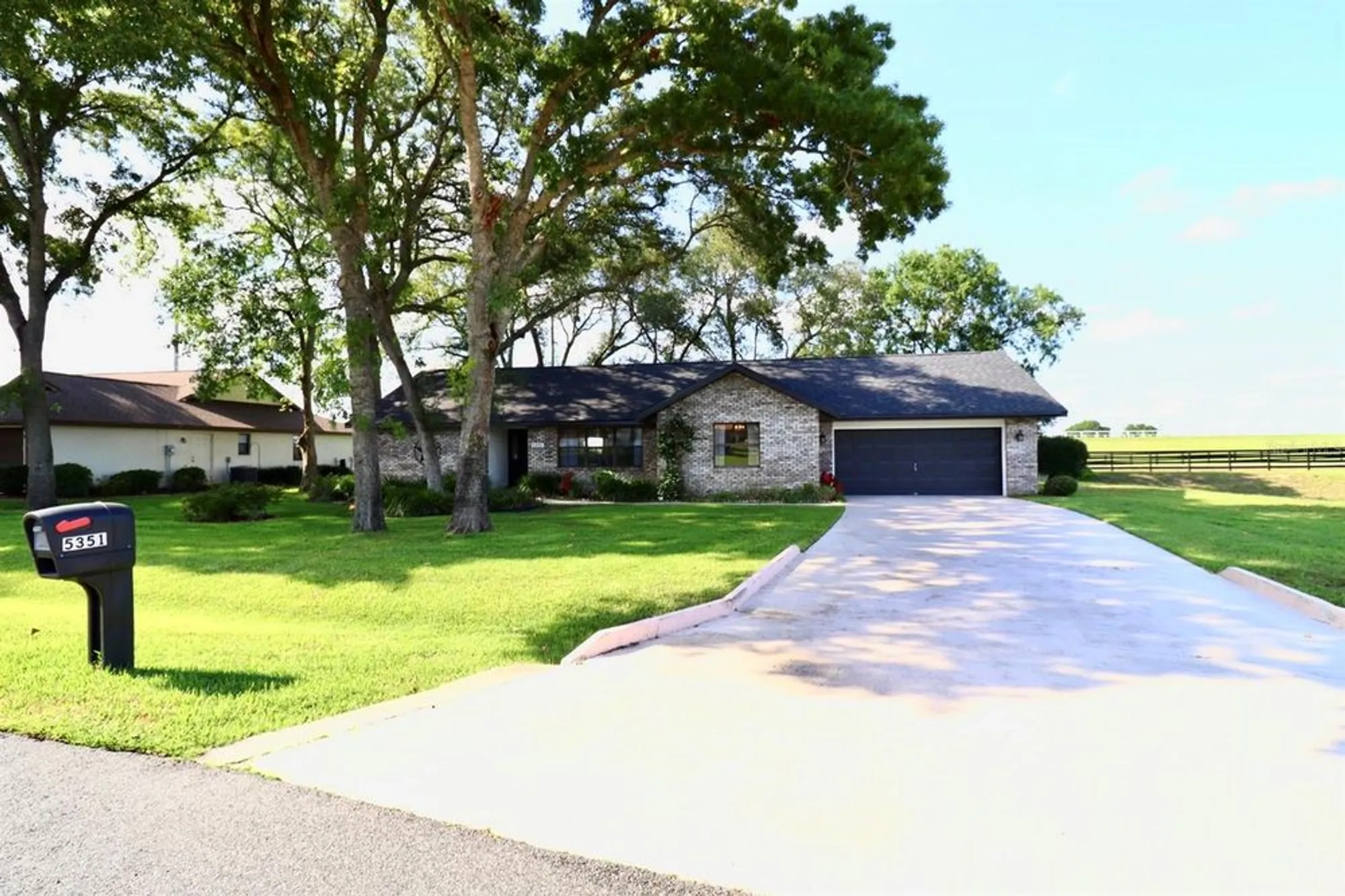 Property Slideshow image 3 of 33 | 5351 sw 80th pl, Ocala, FL, 34476
