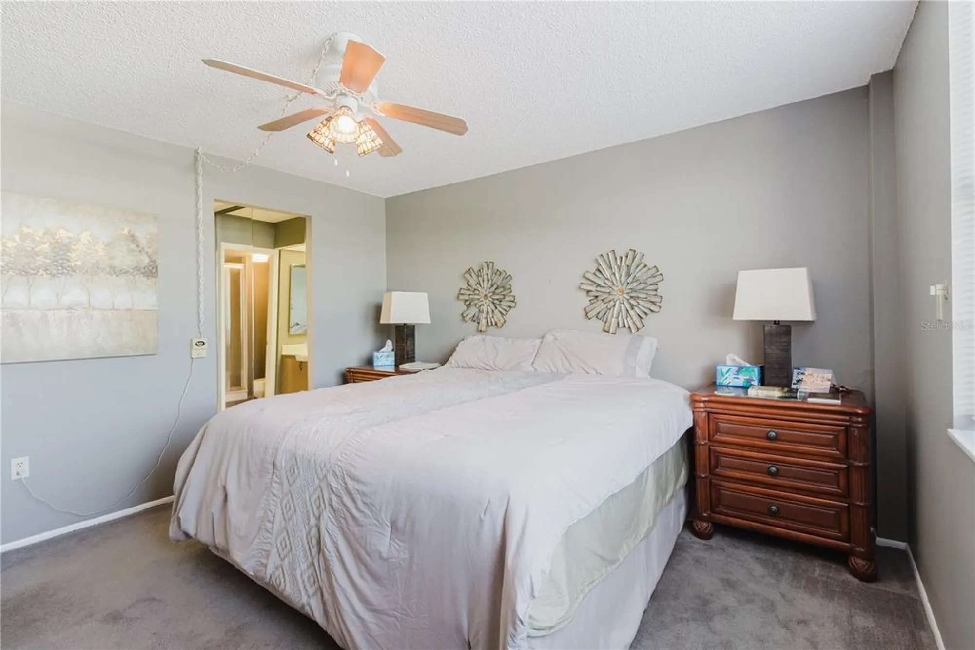 Property Slideshow image 9 of 14 | 632 edgewater dr unit 238, Dunedin, FL, 34698