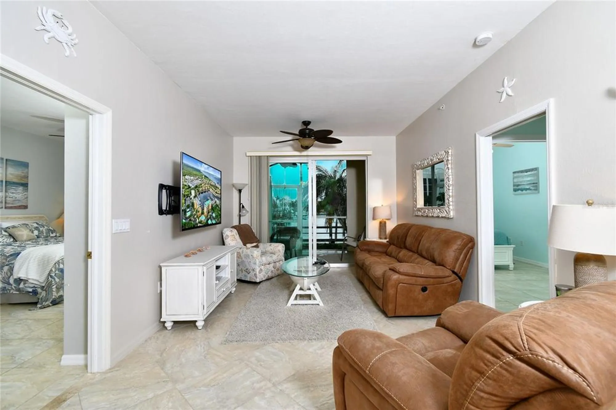 Property Slideshow image 11 of 37 | 2060 matecumbe key rd 2102, Punta Gorda, FL, 33955