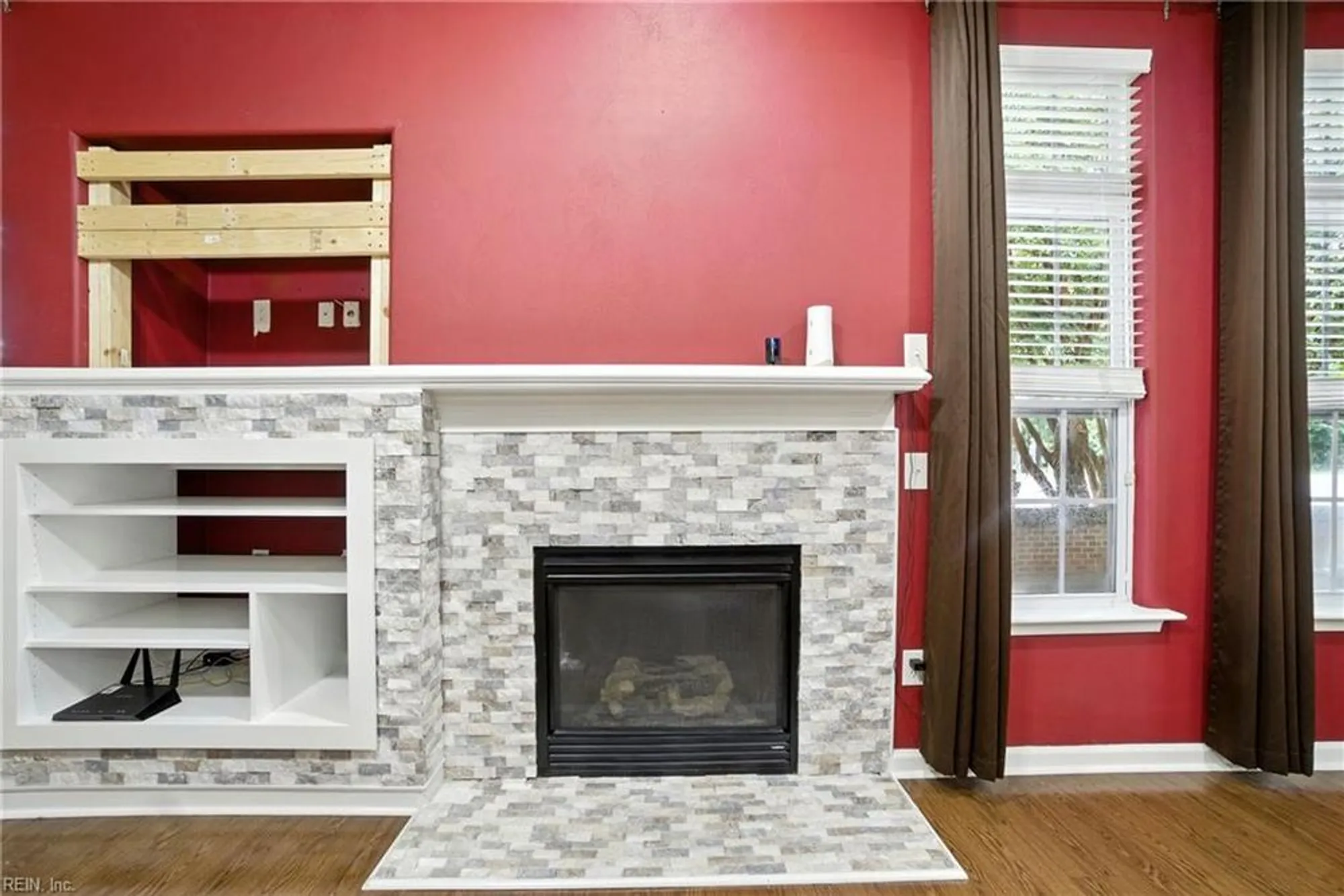 Property Slideshow image 12 of 46 | 809 mason ct, Chesapeake, VA, 23320