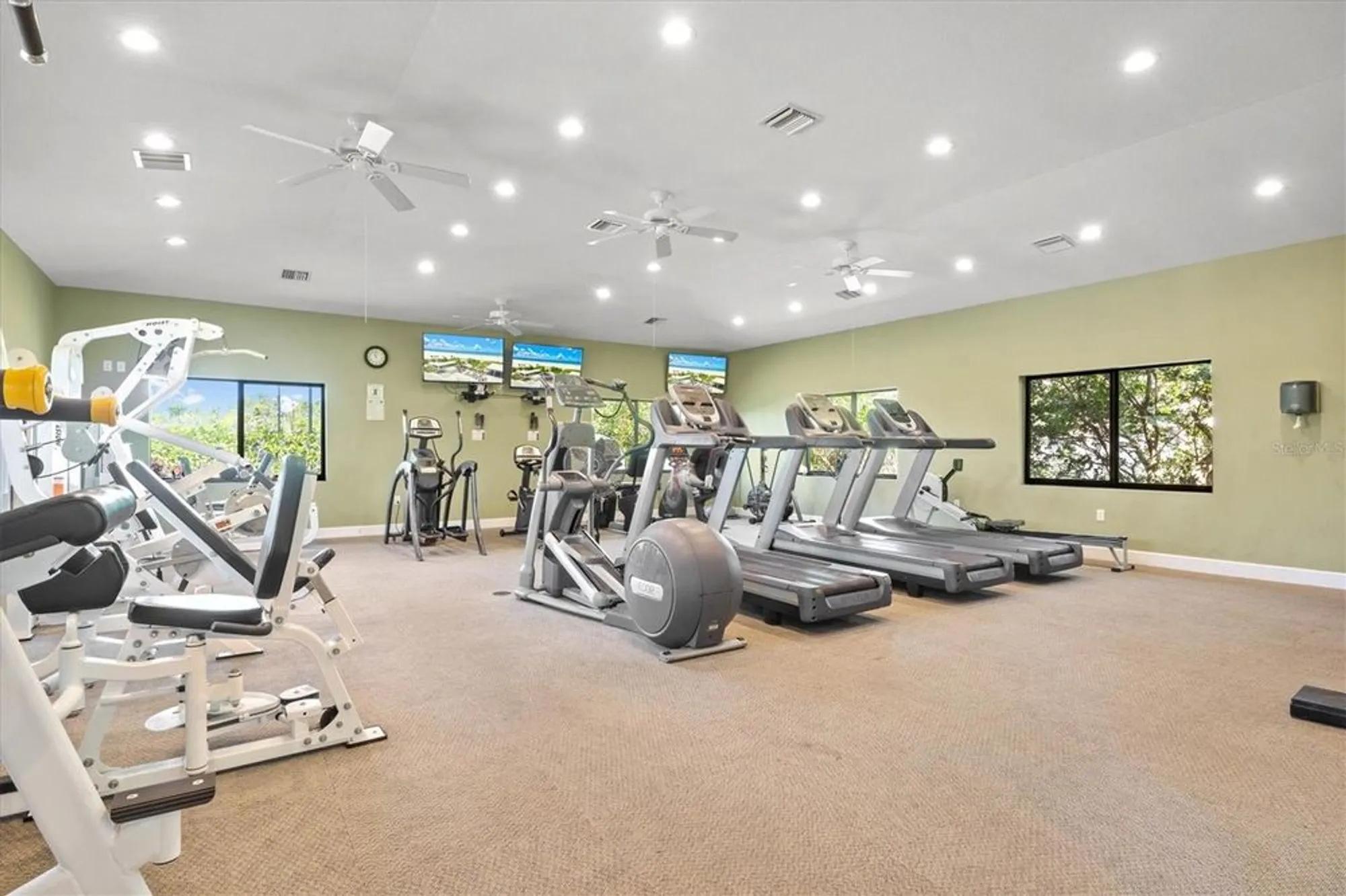 Property Slideshow image 59 of 69 | 1447 landings cir # 68, Sarasota, FL, 34231