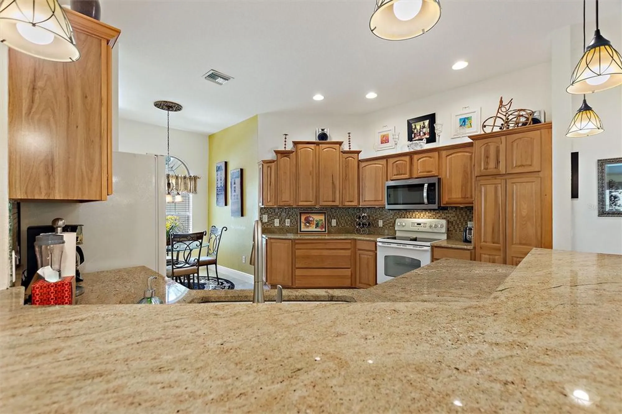 Property Slideshow image 7 of 40 | 1258 donalds pl, The Villages, FL, 32162