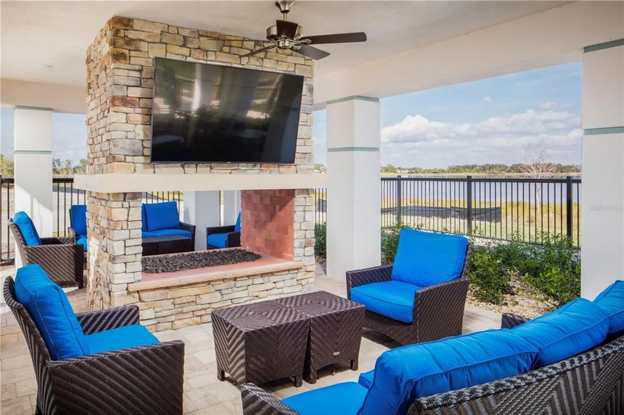 Property Slideshow image 26 of 29 | 2480 promenade dr, Saint Cloud, FL, 34772