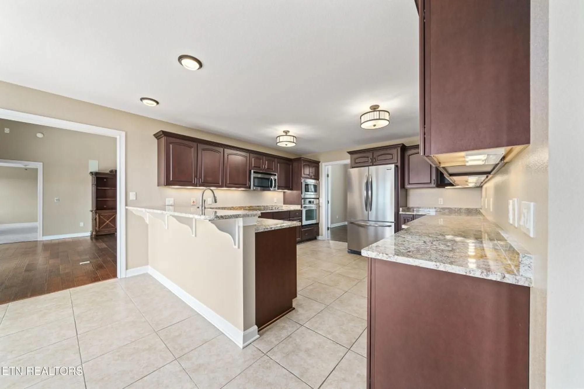 Property Slideshow image 16 of 46 | 40 bluff view ter, Crossville, TN, 38558