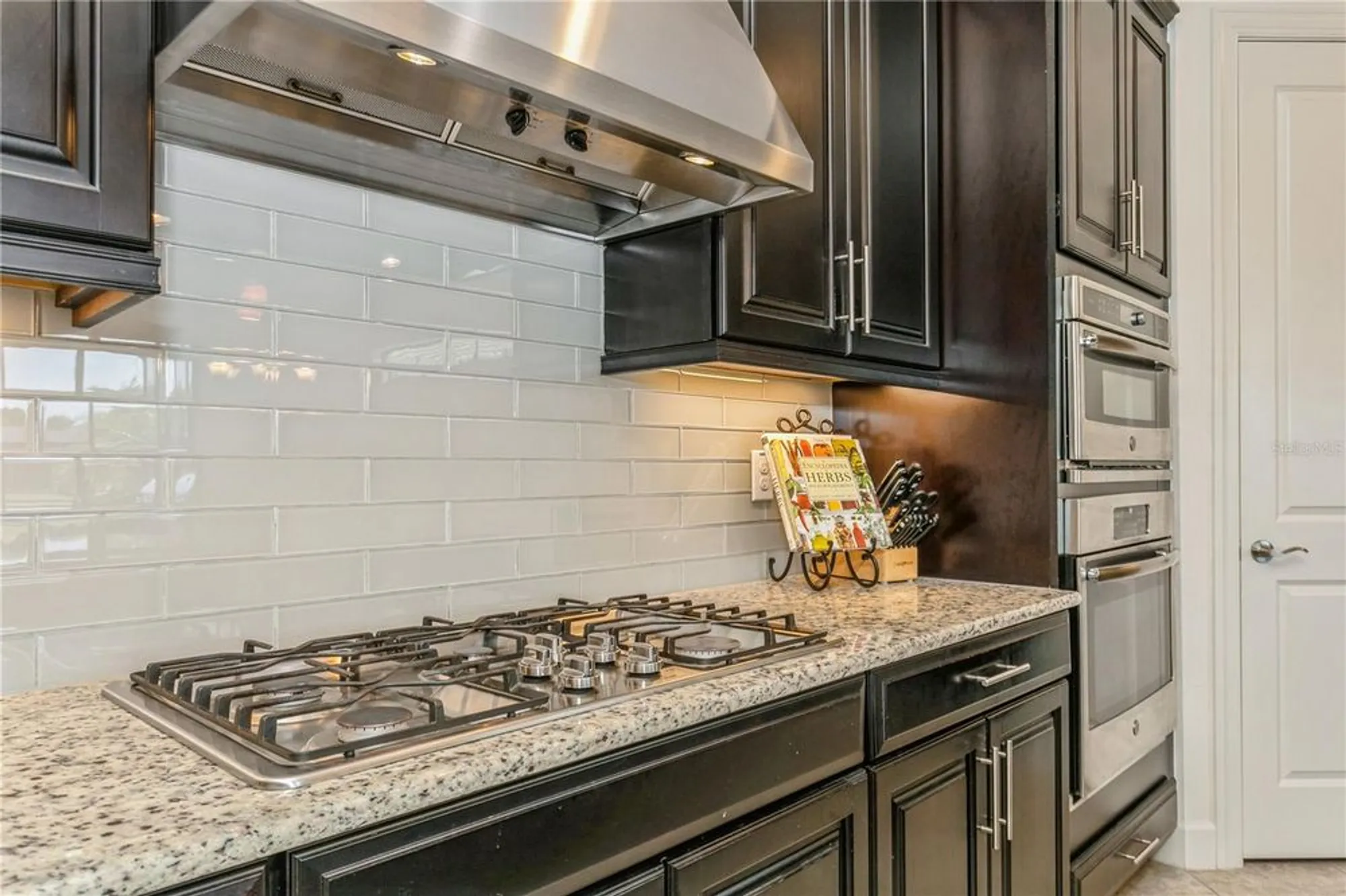 Property Slideshow image 9 of 67 | 5585 semolino st, Nokomis, FL, 34275