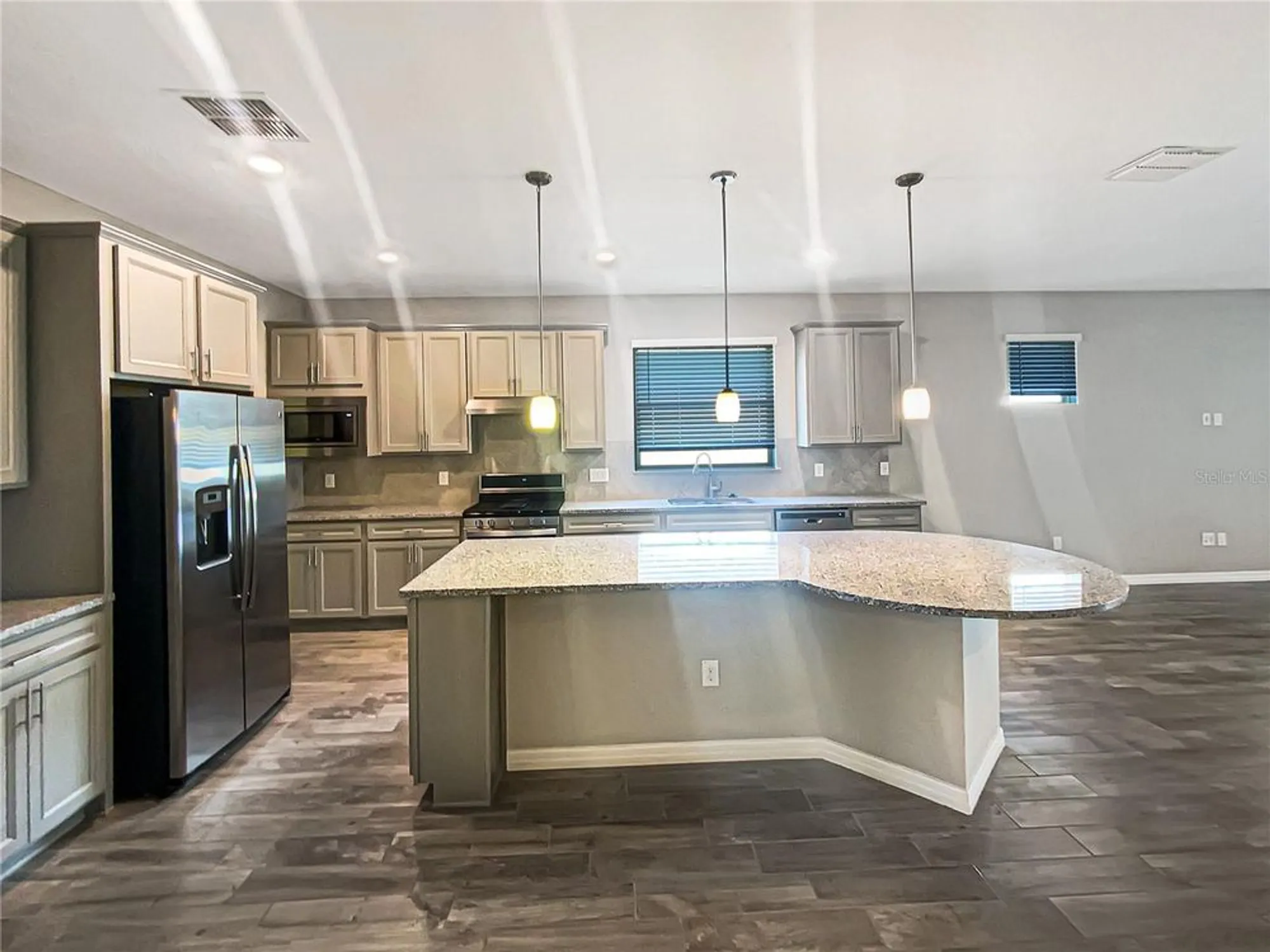 Property Slideshow image 13 of 32 | 19664 ship wheel way, Land O Lakes, FL, 34638