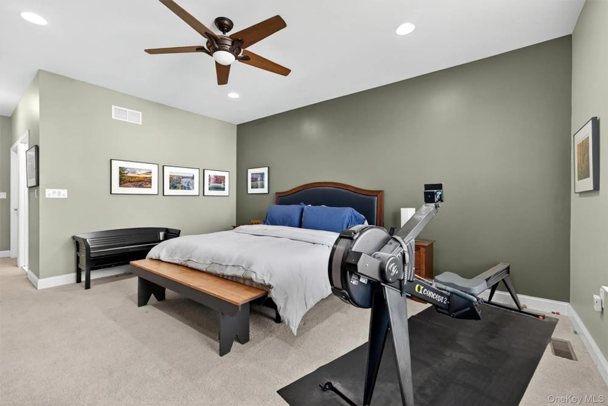 Property Slideshow image 24 of 43 | 21 cyprus dr, Middletown, NY, 10940