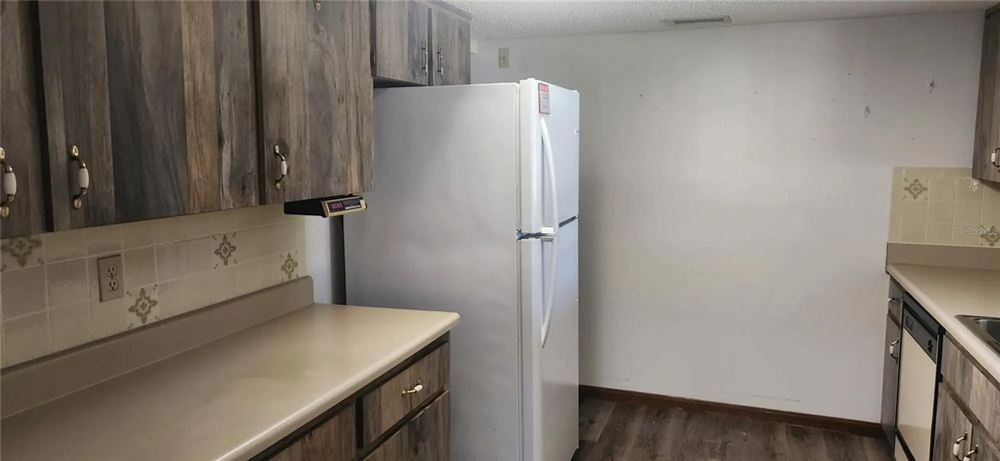 Property Slideshow image 4 of 9 | 10062 sw 88th ct, Ocala, FL, 34481