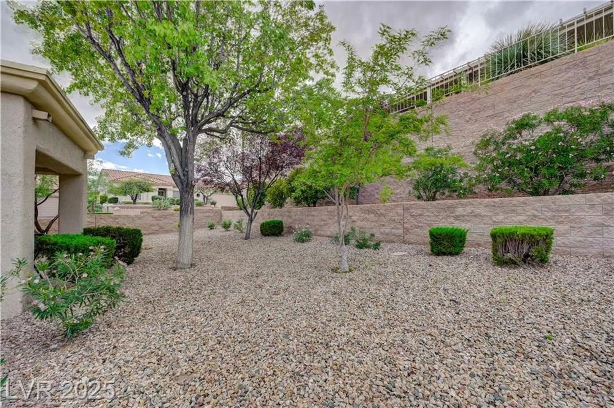 Property Slideshow image 33 of 67 | 2125 hallston st, Las Vegas, NV, 89134