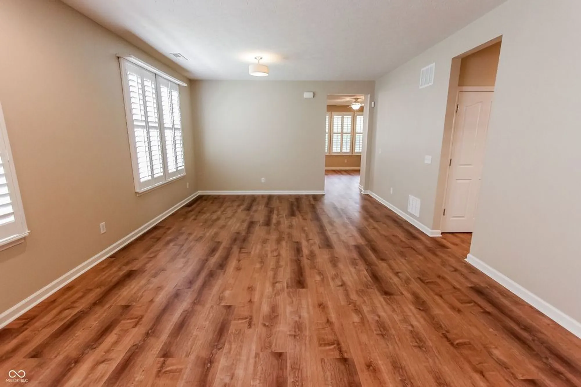 Property Slideshow image 19 of 52 | 15935 lambrusco way, Fishers, IN, 46037