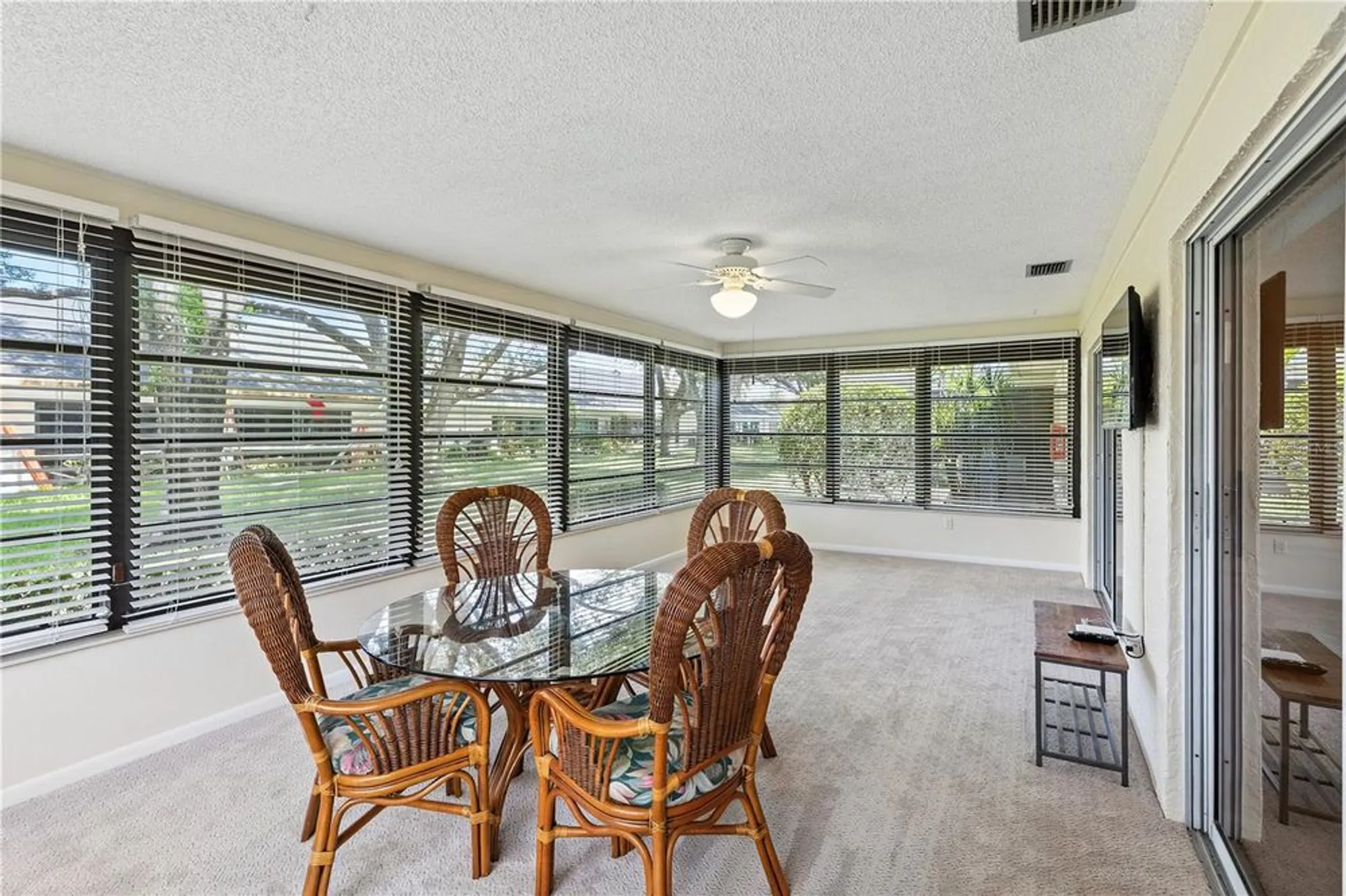 Property Slideshow image 28 of 43 | 1267 hazeltine dr, Fort Myers, FL, 33919