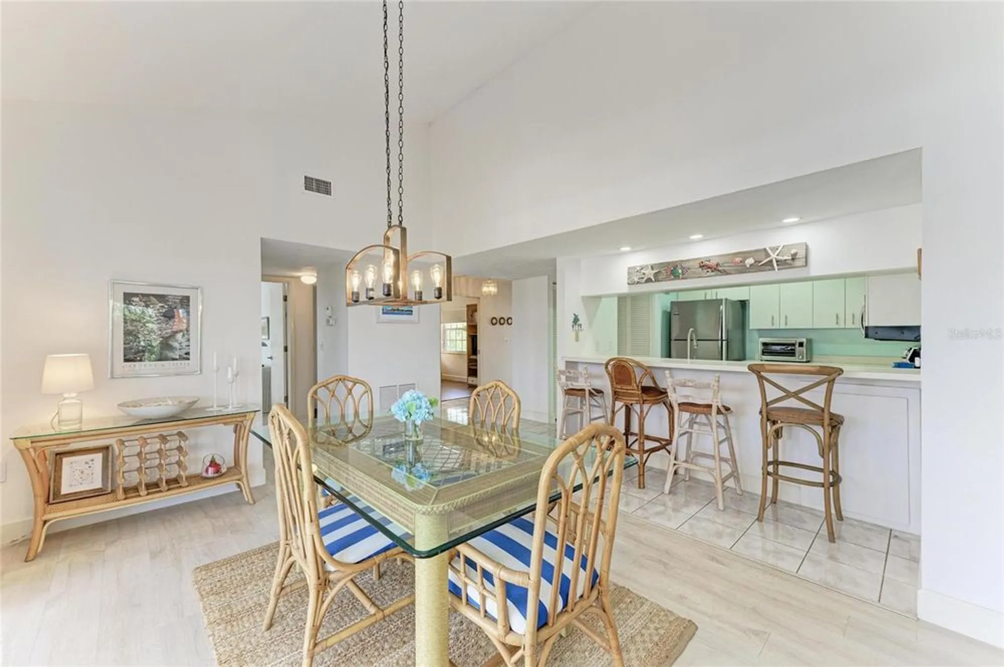 Property Slideshow image 13 of 66 | 628 estuary dr, Bradenton, FL, 34209