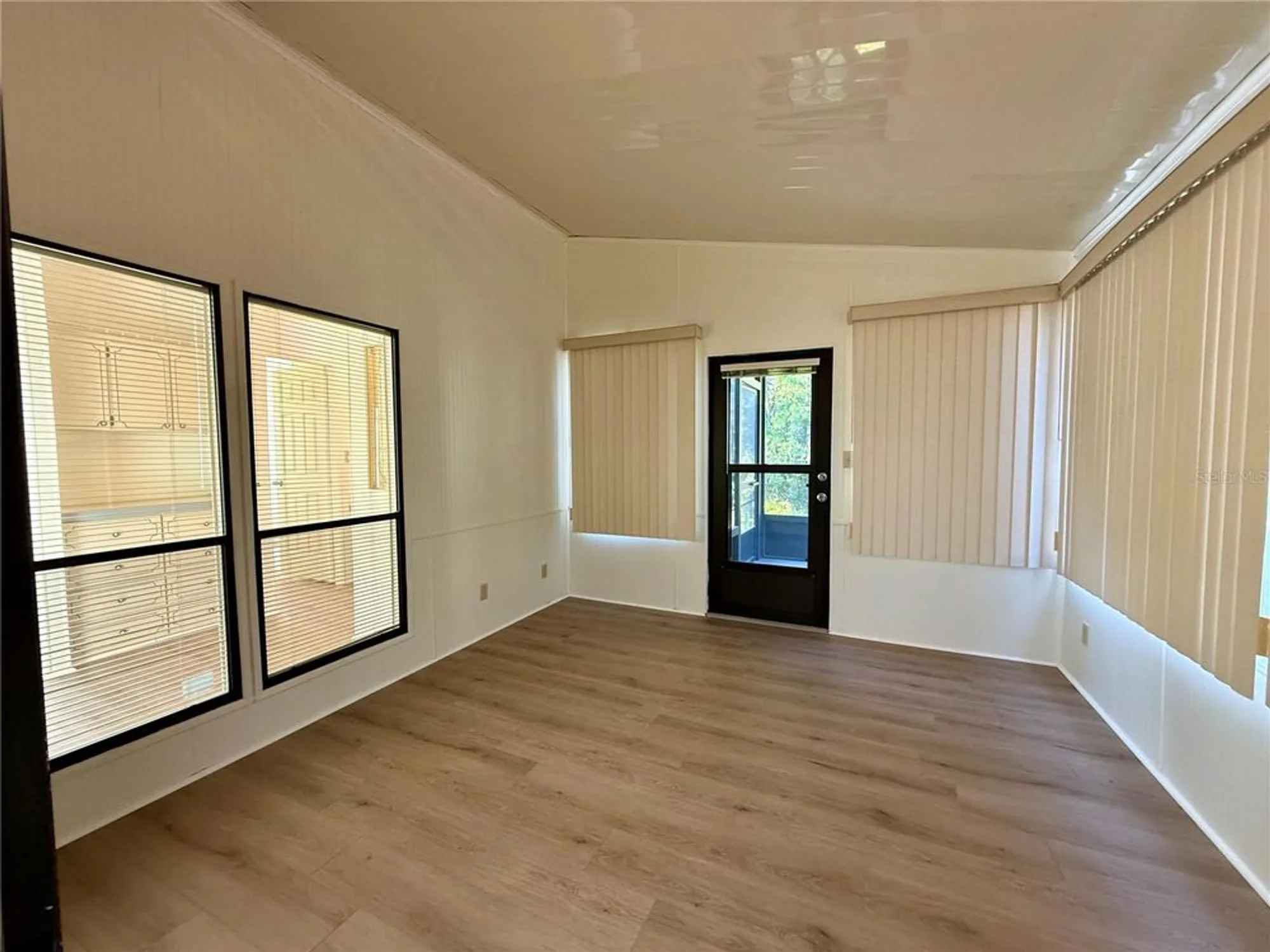 Property Slideshow image 19 of 31 | 603 robin ln, Wildwood, FL, 34785