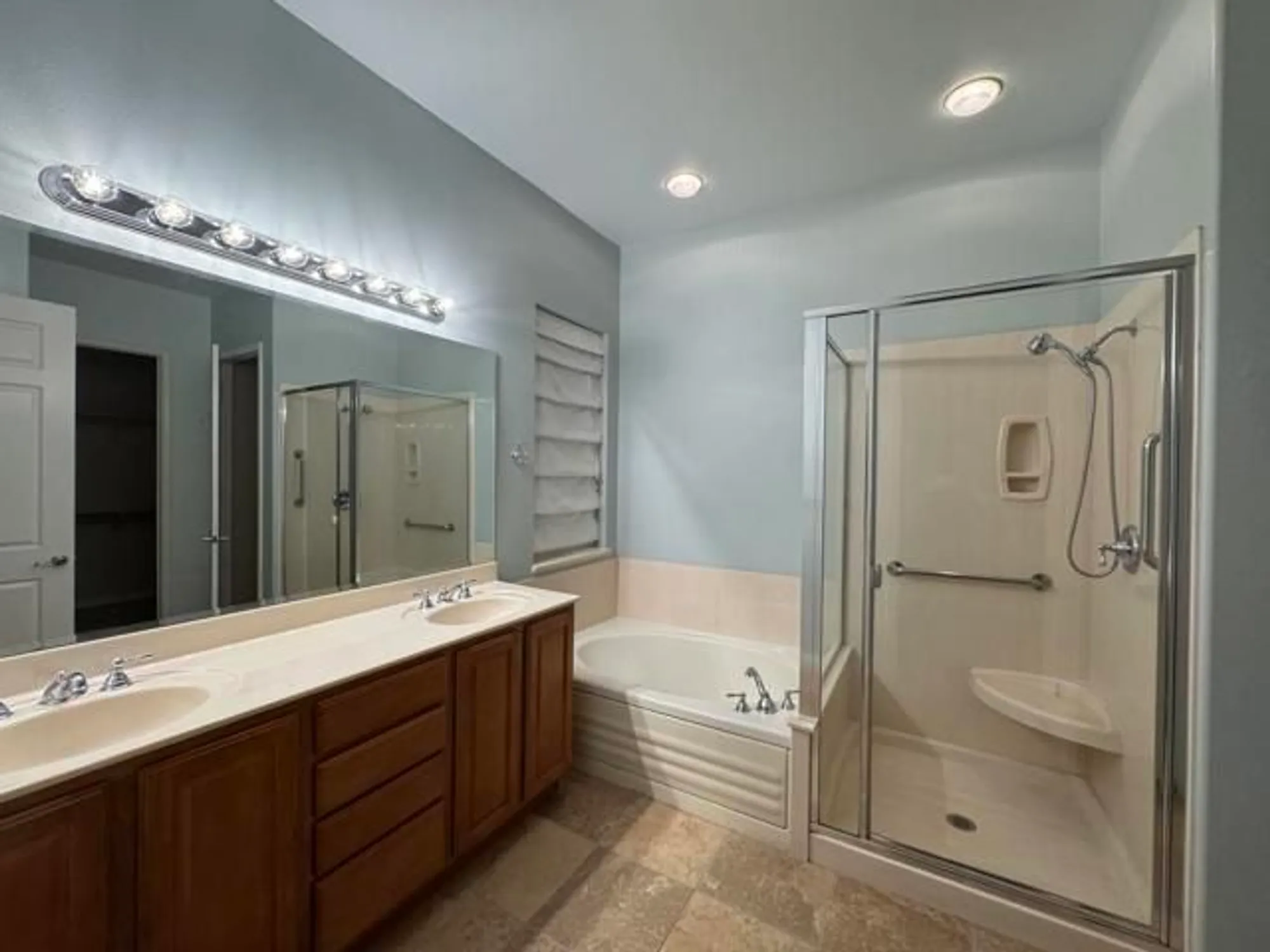 Property Slideshow image 19 of 36 | 80880 avenida santa regina, Indio, CA, 92203
