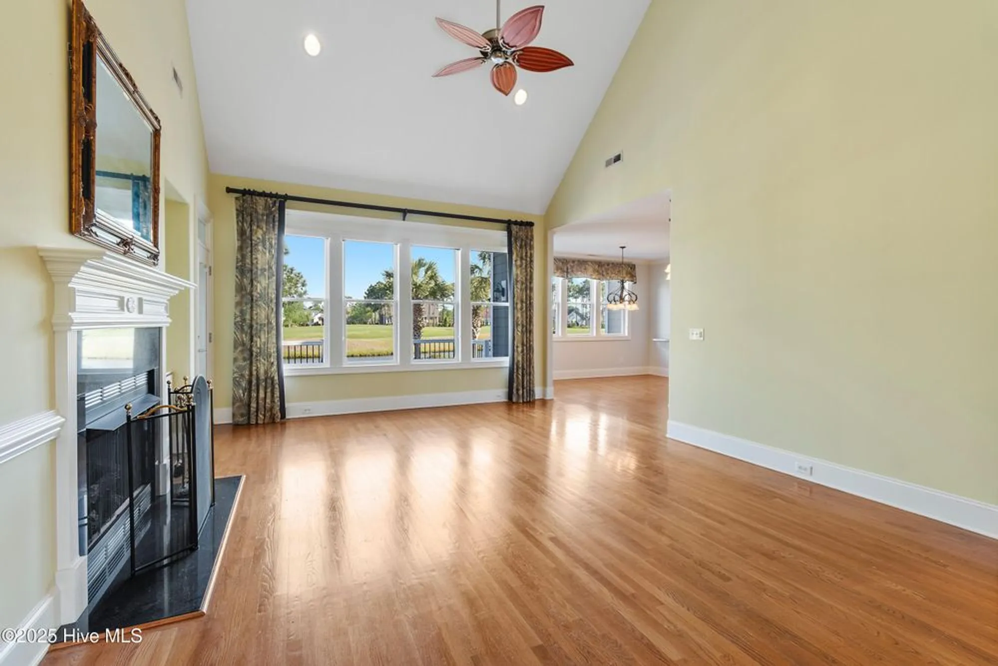 Property Slideshow image 10 of 52 | 3675 w medinah ave, Southport, NC, 28461