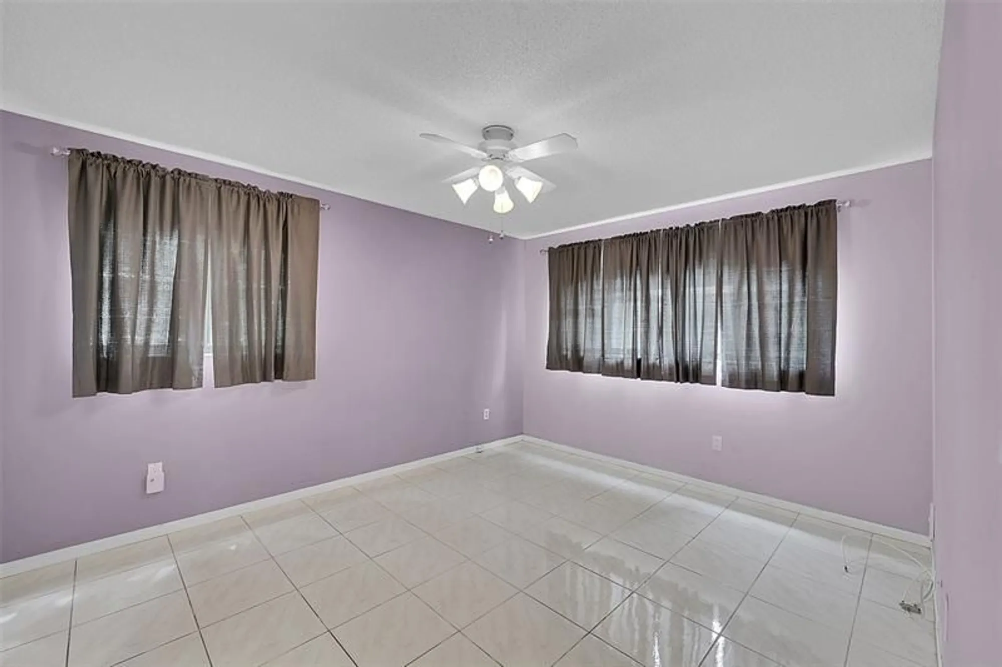Property Slideshow image 13 of 33 | 9968 n belfort cir 108, Tamarac, FL, 33321