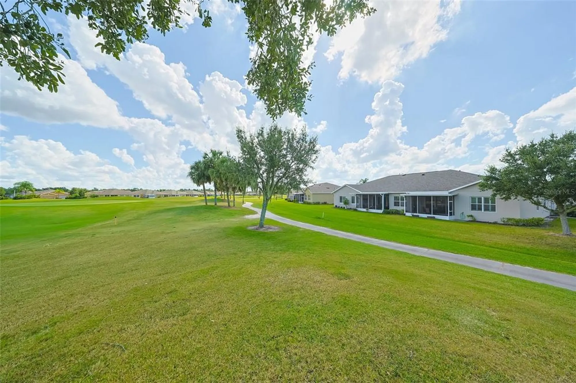 Property Slideshow image 44 of 75 | 2264 sifield greens way, Sun City Center, FL, 33573