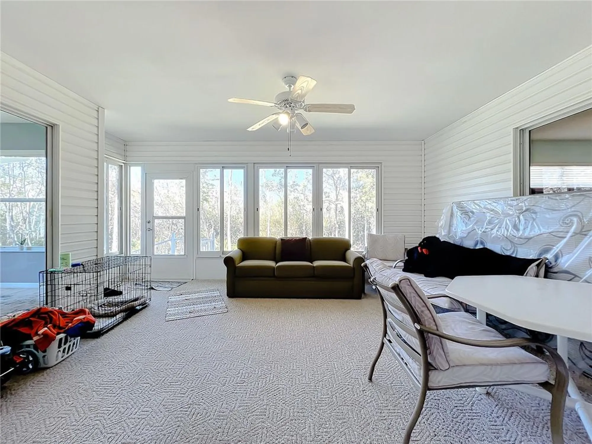 Property Slideshow image 21 of 68 | 32676 oak park dr, Leesburg, FL, 34748