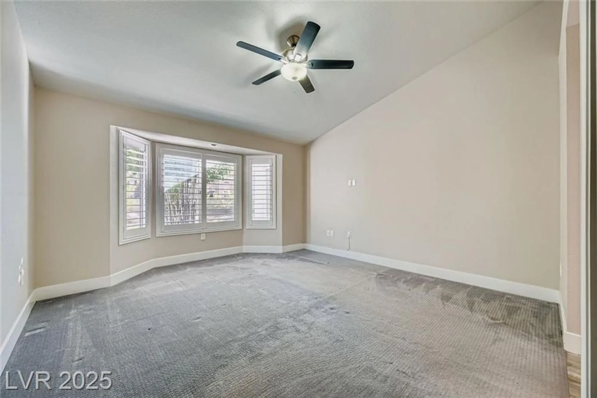 Property Slideshow image 22 of 40 | 9045 firebird dr, Las Vegas, NV, 89134