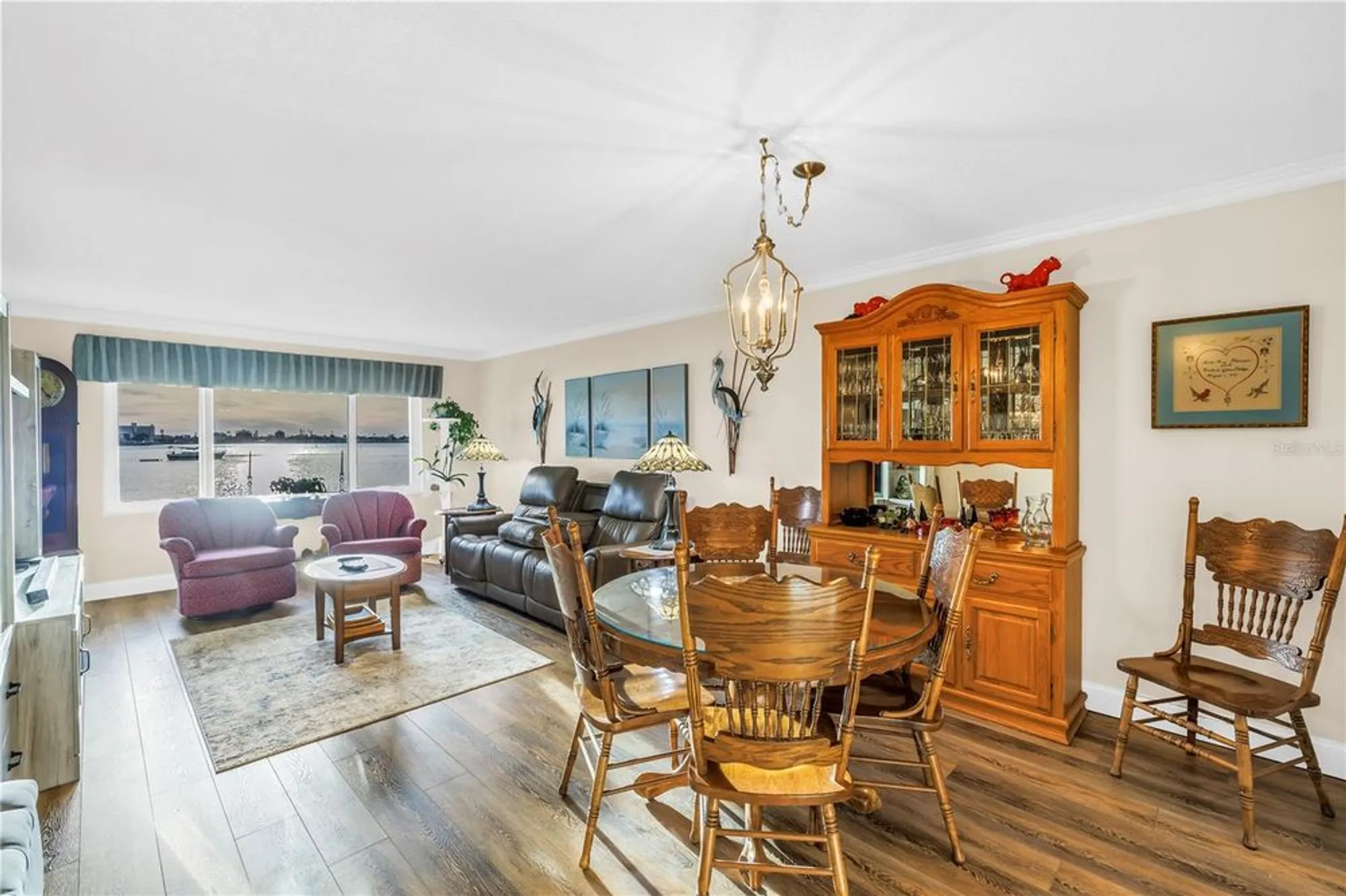 Property Slideshow image 27 of 73 | 4525 cove cir apt 102, Saint Petersburg, FL, 33708