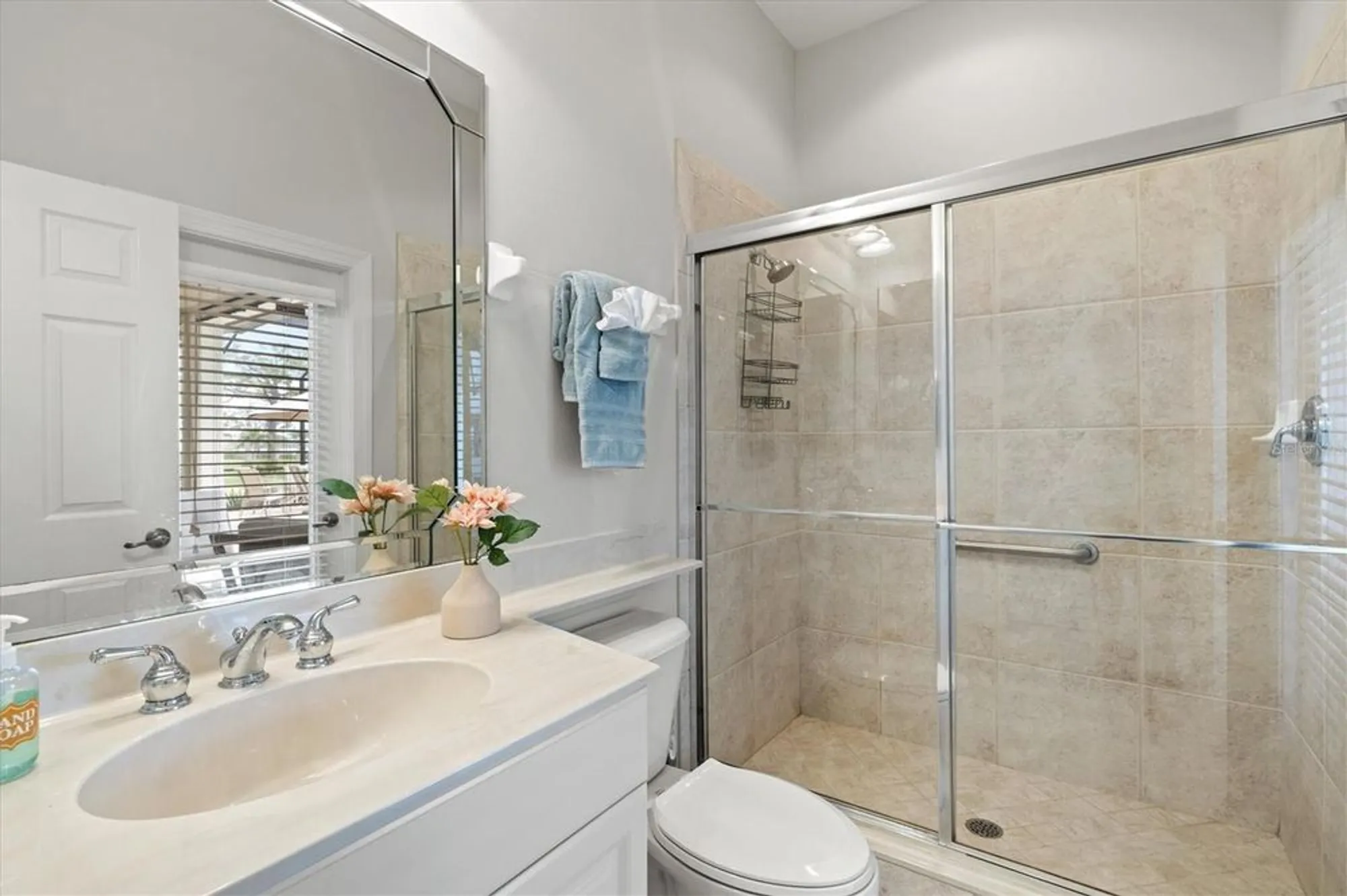 Property Slideshow image 27 of 91 | 14026 royal pointe dr, Port Charlotte, FL, 33953