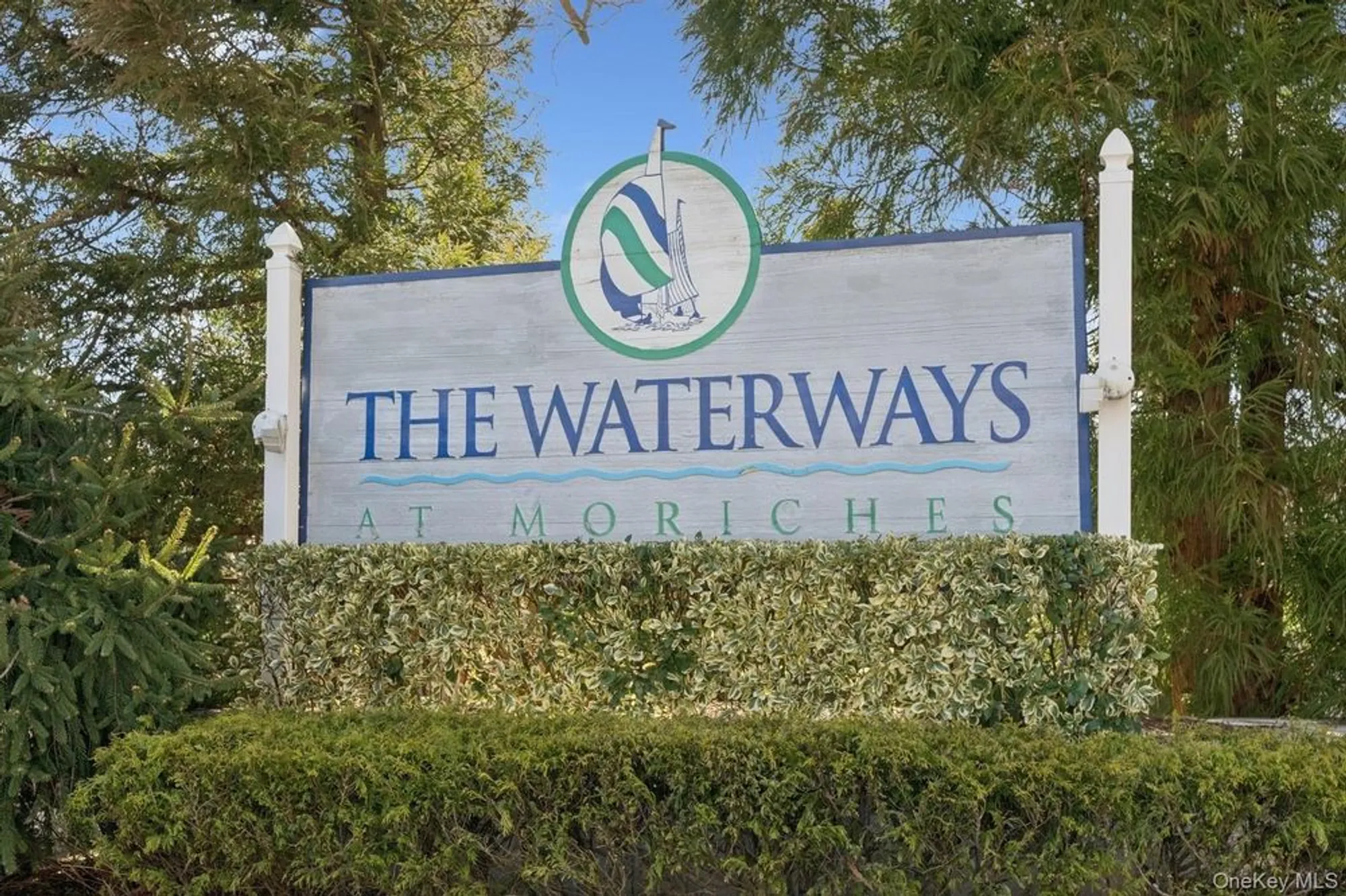 Property Slideshow image 7 of 18 | 416 lindsay ln, Moriches, NY, 11955