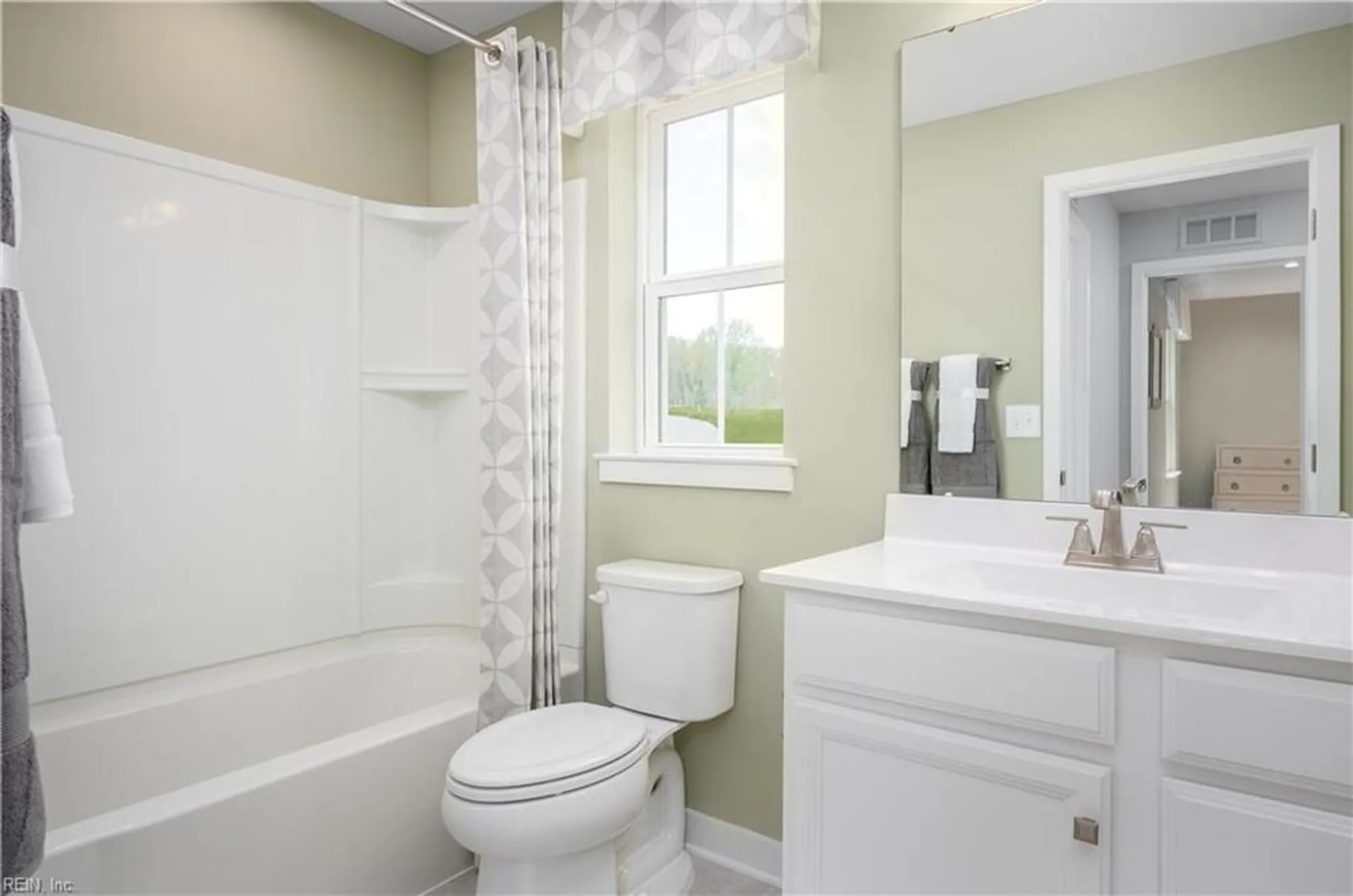 Property Slideshow image 24 of 25 | 23054 preserve pl, Carrollton, VA, 23314