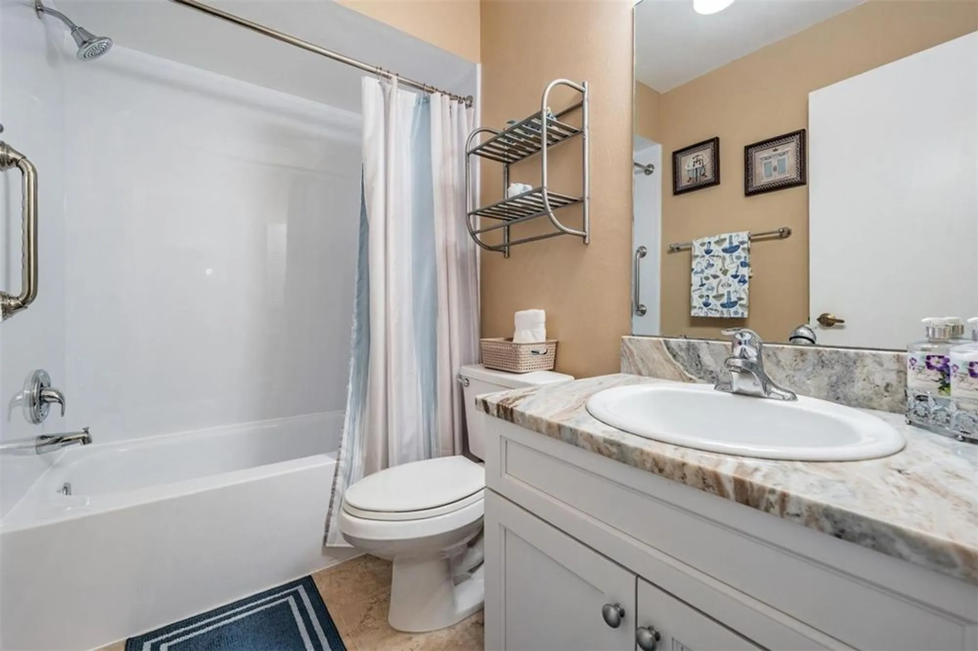 Property Slideshow image 20 of 38 | 2267 sequoia dr, Clearwater, FL, 33763