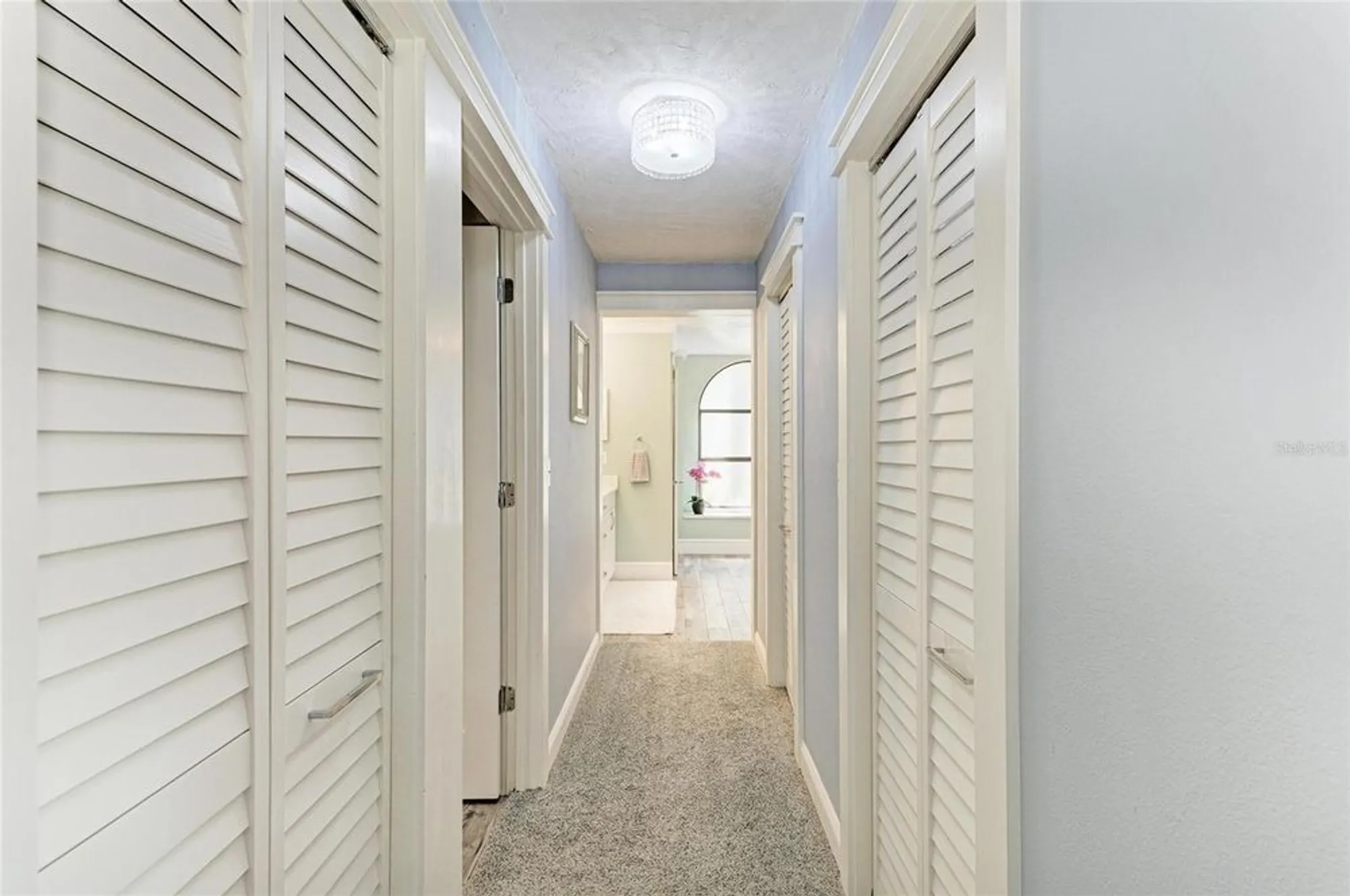 Property Slideshow image 33 of 69 | 8416 palm lakes ct, Sarasota, FL, 34243