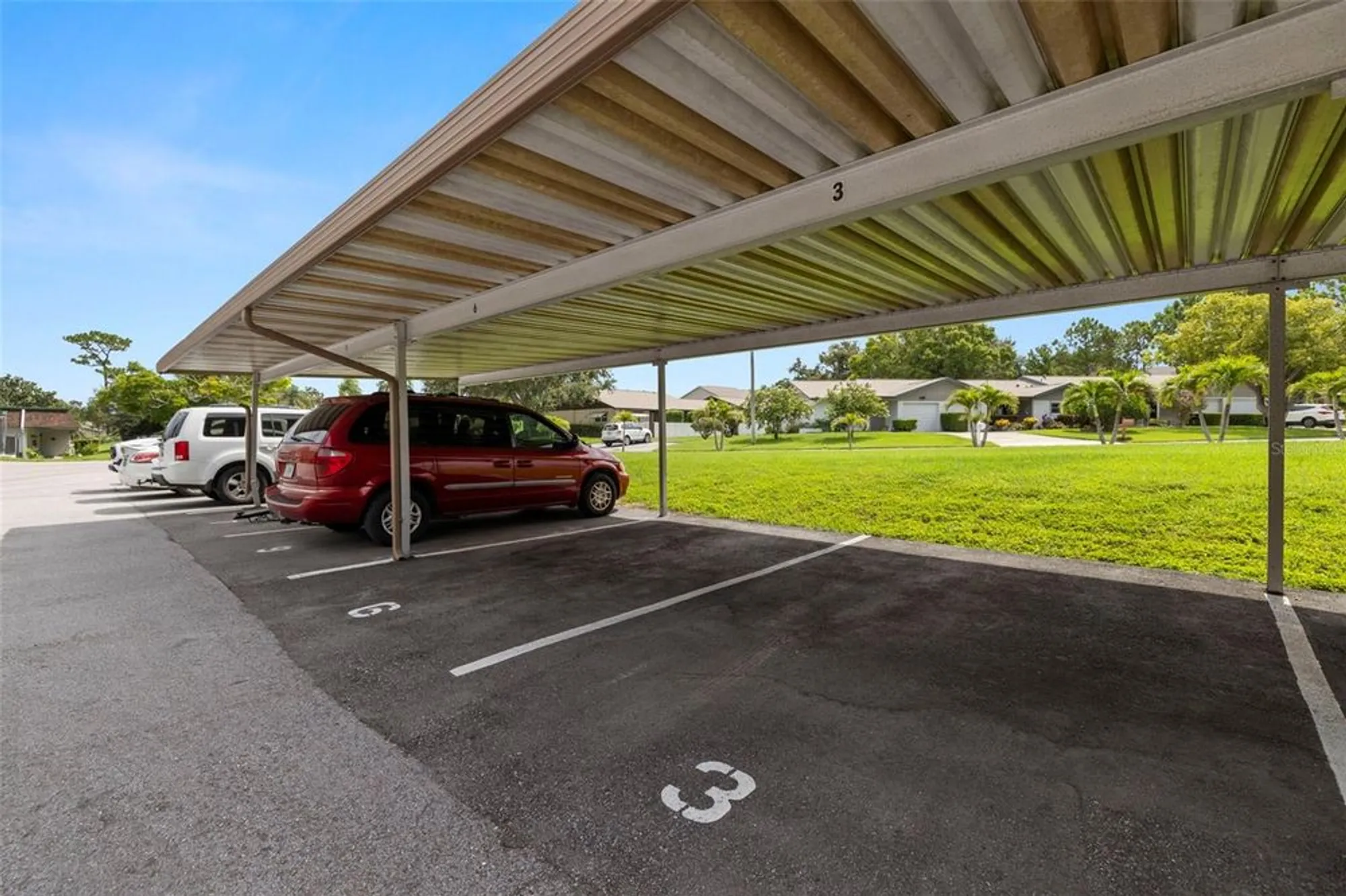 Property Slideshow image 24 of 56 | 1370 heather ridge blvd apt 105, Dunedin, FL, 34698