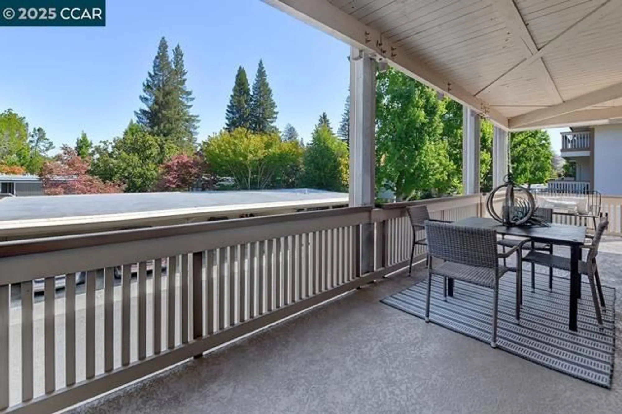 Property Slideshow image 19 of 60 | 1501 canyonwood ct 12, Walnut Creek, CA, 94595