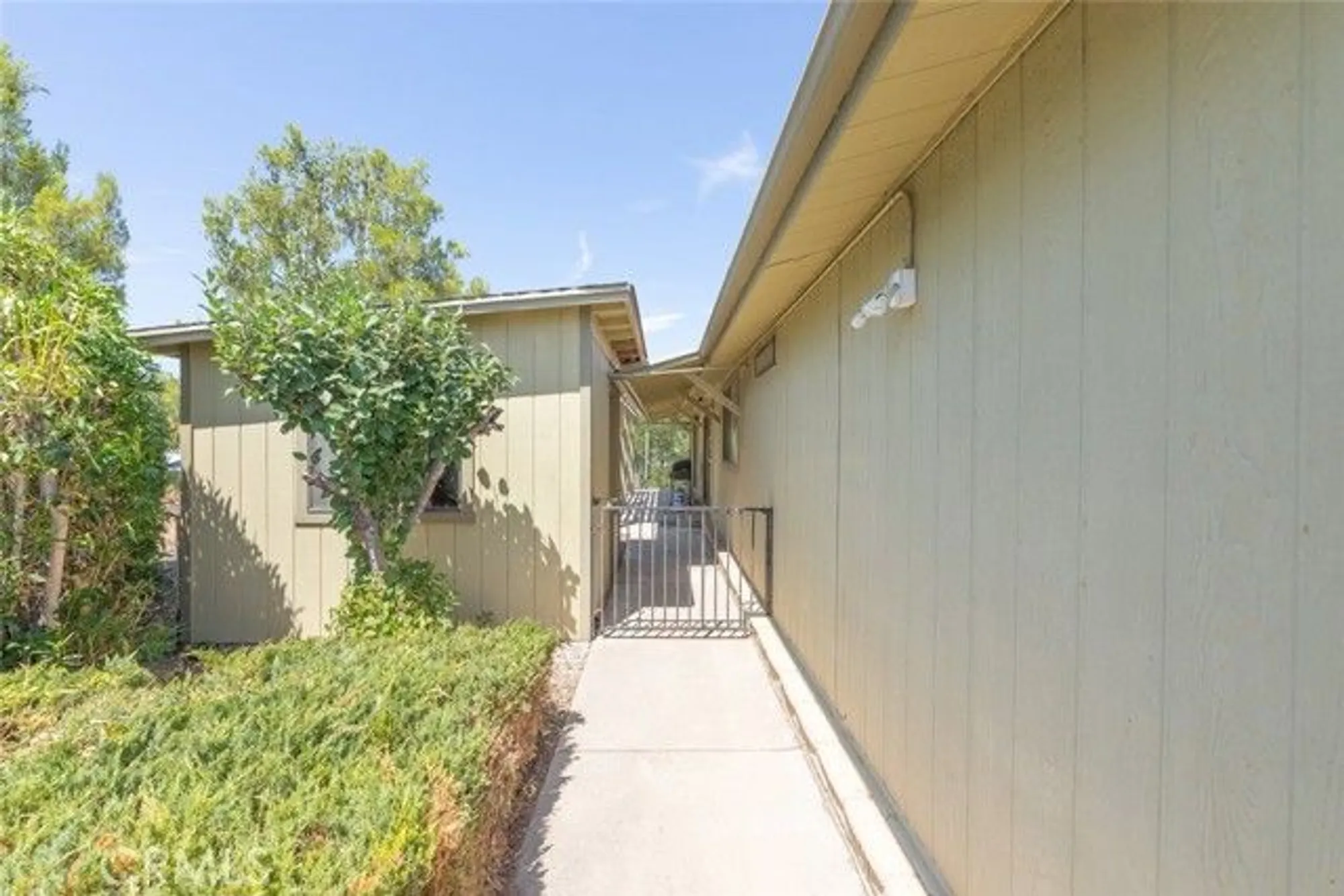 Property Slideshow image 16 of 27 | 28900 via la espalda, Murrieta, CA, 92563