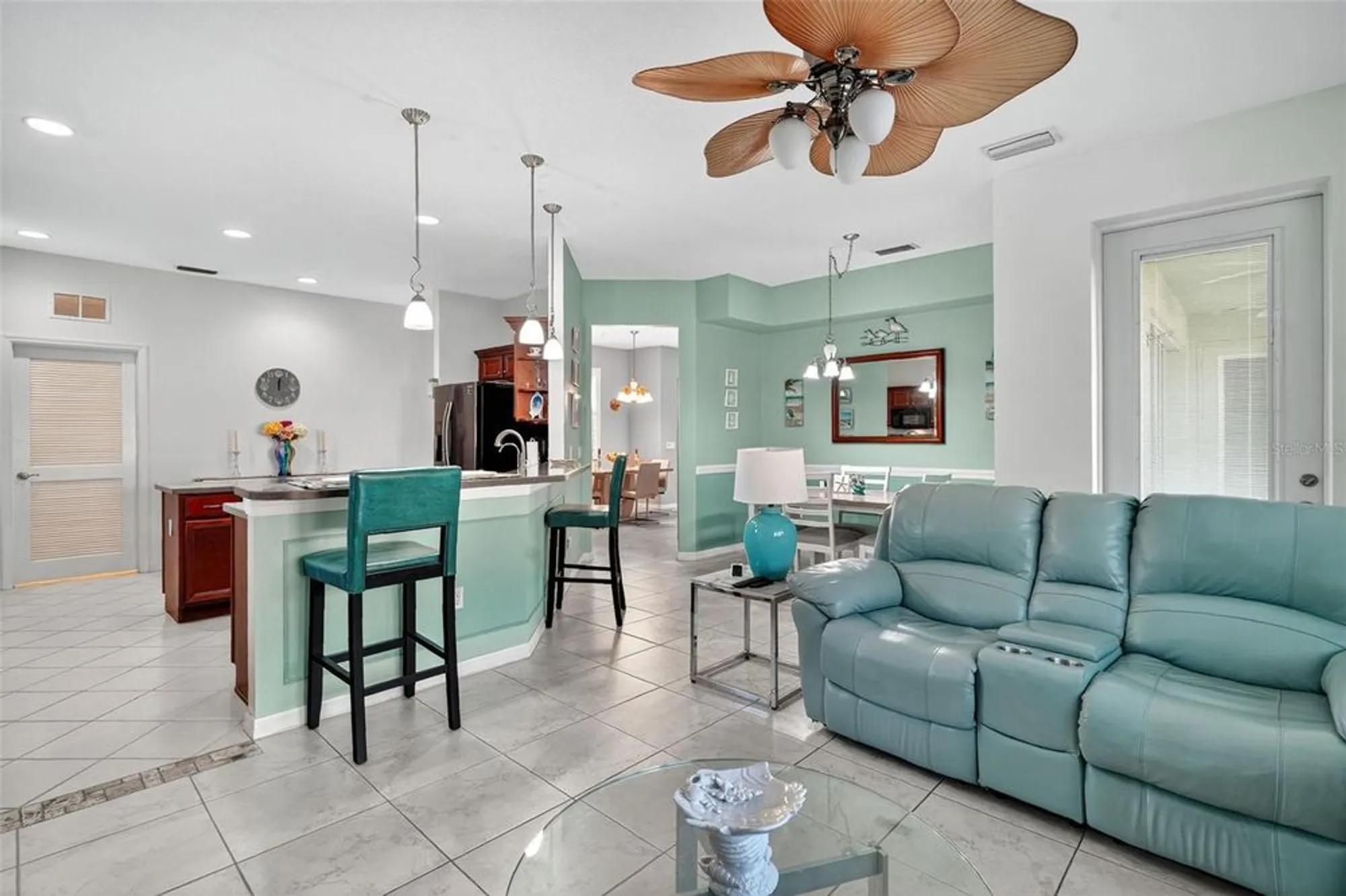 Property Slideshow image 10 of 30 | 26712 augusta springs cir, Leesburg, FL, 34748