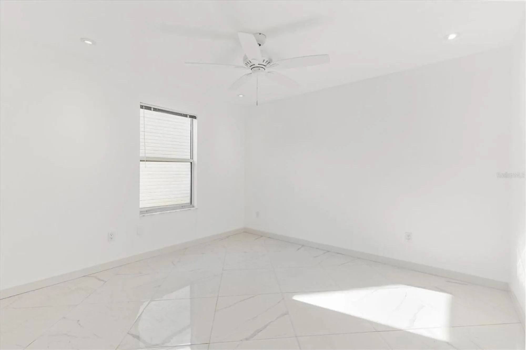 Property Slideshow image 20 of 28 | 2051 palo alto ave, The Villages, FL, 32159