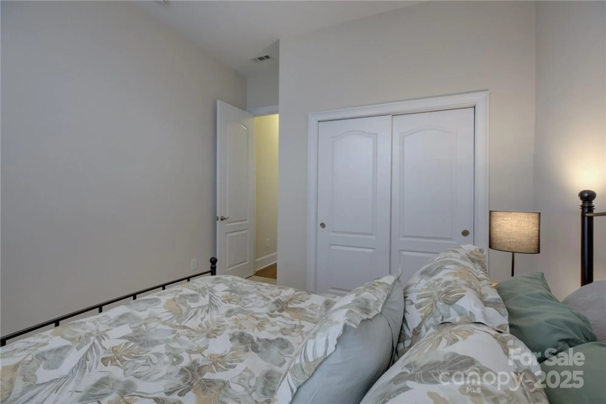 Property Slideshow image 33 of 48 | 15511 lake ridge rd, Charlotte, NC, 28278