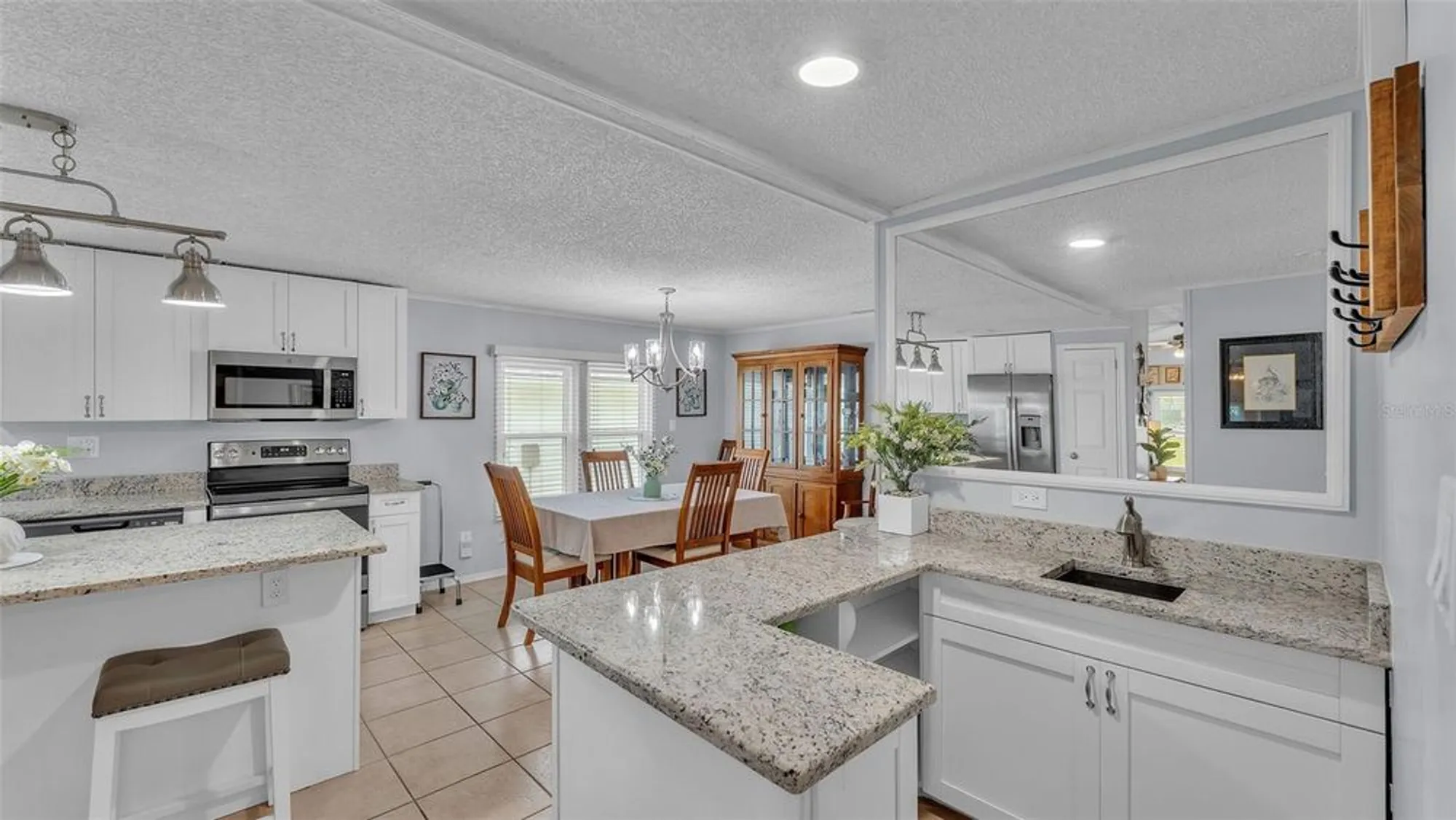 Property Slideshow image 8 of 48 | 3279 pebble bend dr, Lakeland, FL, 33810