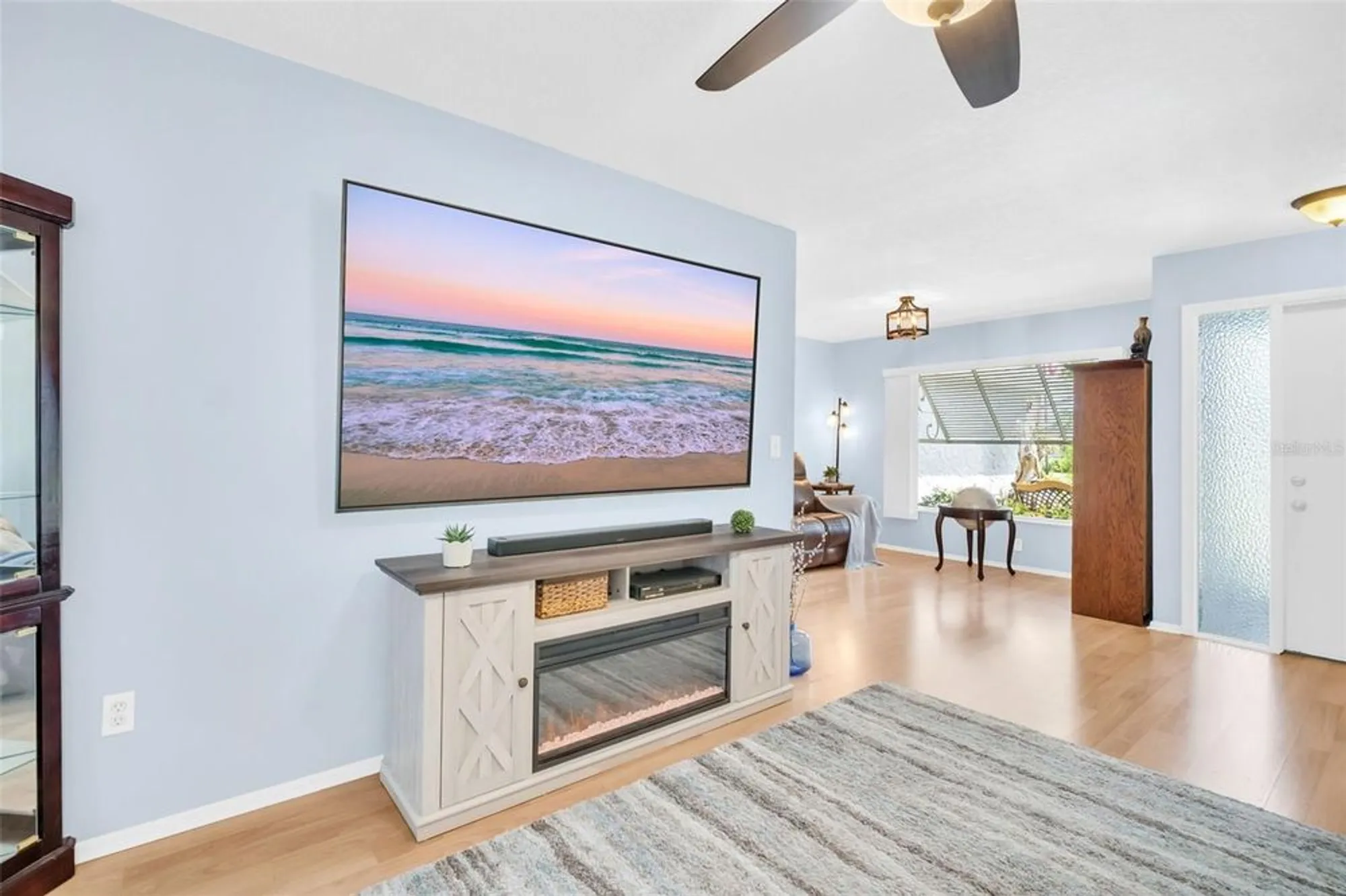 Property Slideshow image 6 of 55 | 2936 macalpin dr, Palm Harbor, FL, 34684