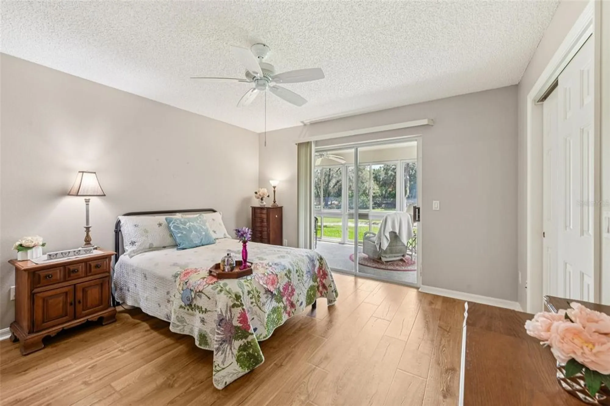 Property Slideshow image 28 of 53 | 516 loma paseo dr, The Villages, FL, 32159