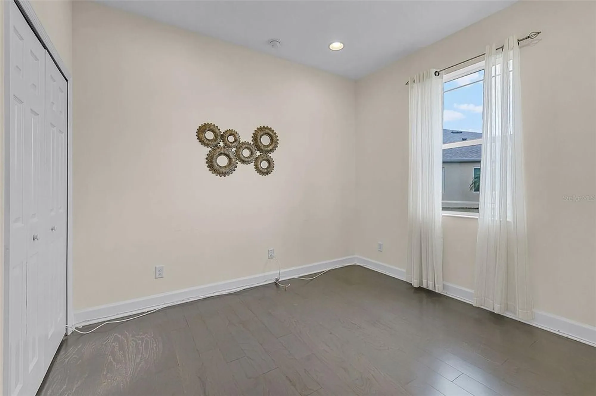 Property Slideshow image 9 of 18 | 2504 sapphire greens ln, Sun City Center, FL, 33573
