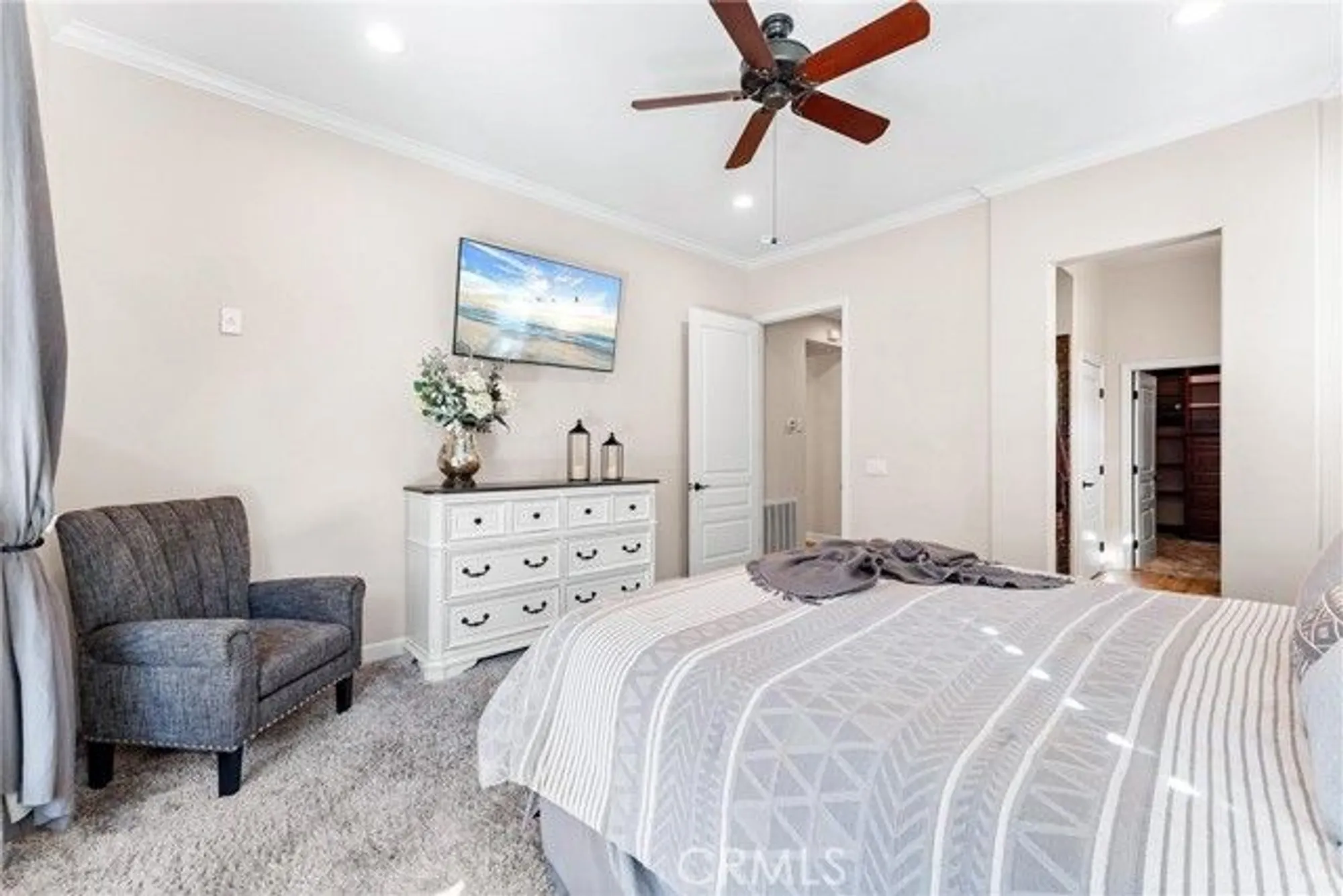 Property Slideshow image 22 of 48 | 24217 fawnskin dr, Corona, CA, 92883