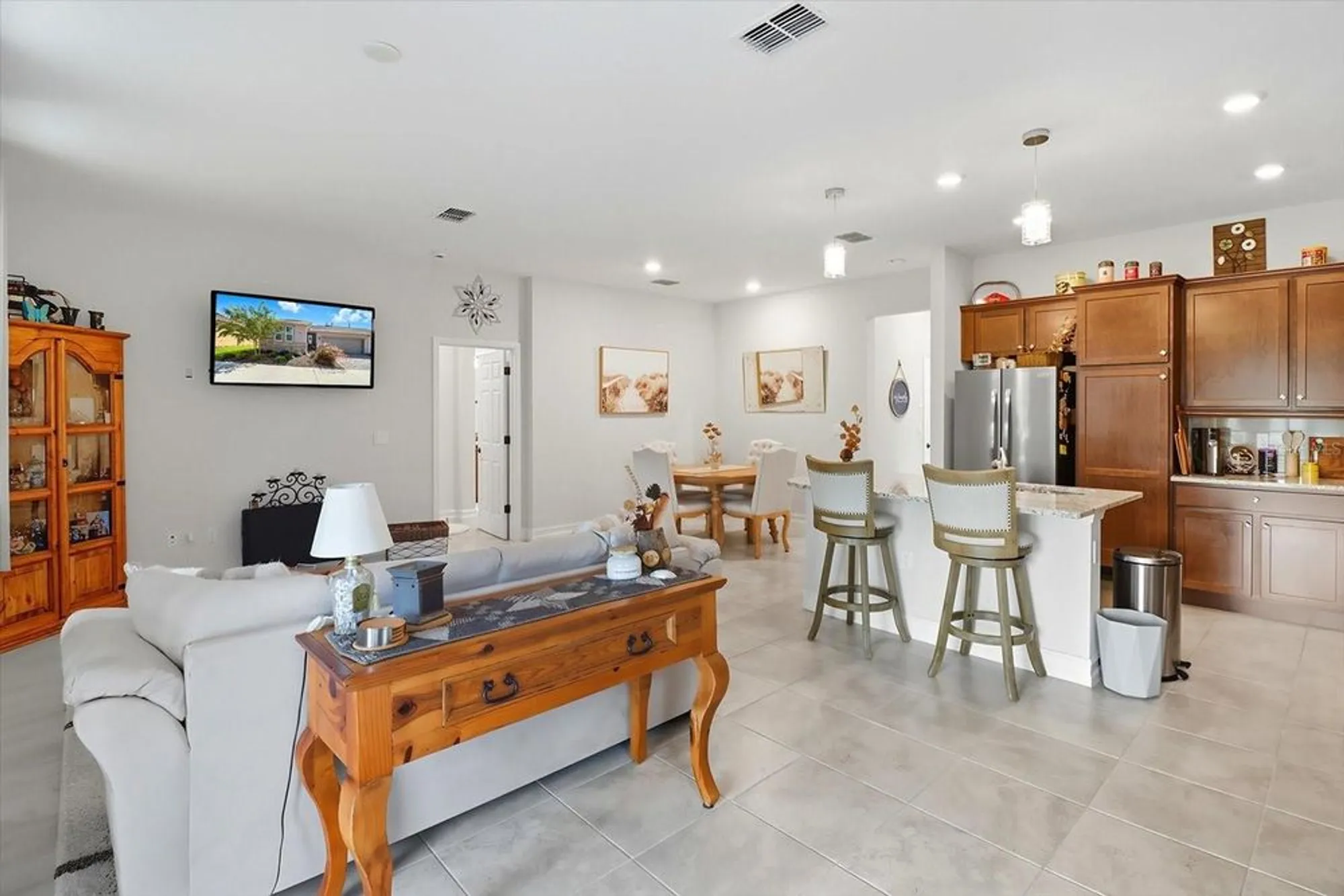 Property Slideshow image 16 of 62 | 5312 nw 33rd pl, Ocala, FL, 34482