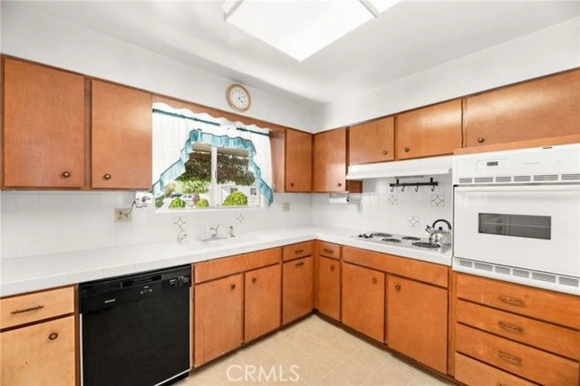 Property Slideshow image 7 of 45 | 28850 wee burn way, Menifee, CA, 92586