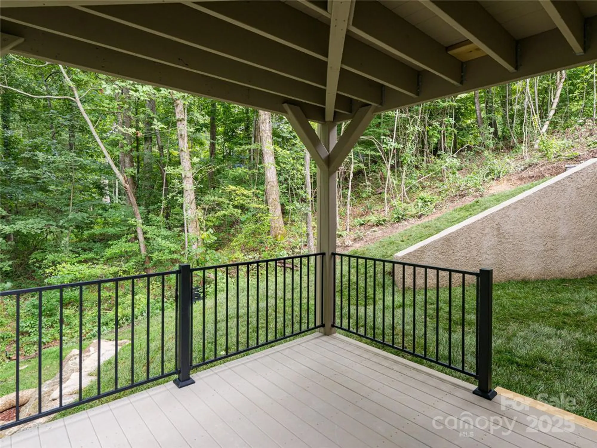 Property Slideshow image 43 of 48 | 281 carriage crest dr, Hendersonville, NC, 28791