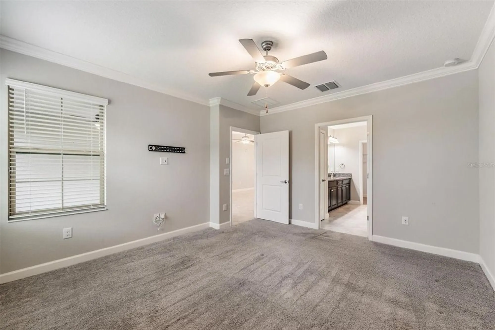 Property Slideshow image 18 of 90 | 10450 weldon cork way, San Antonio, FL, 33576