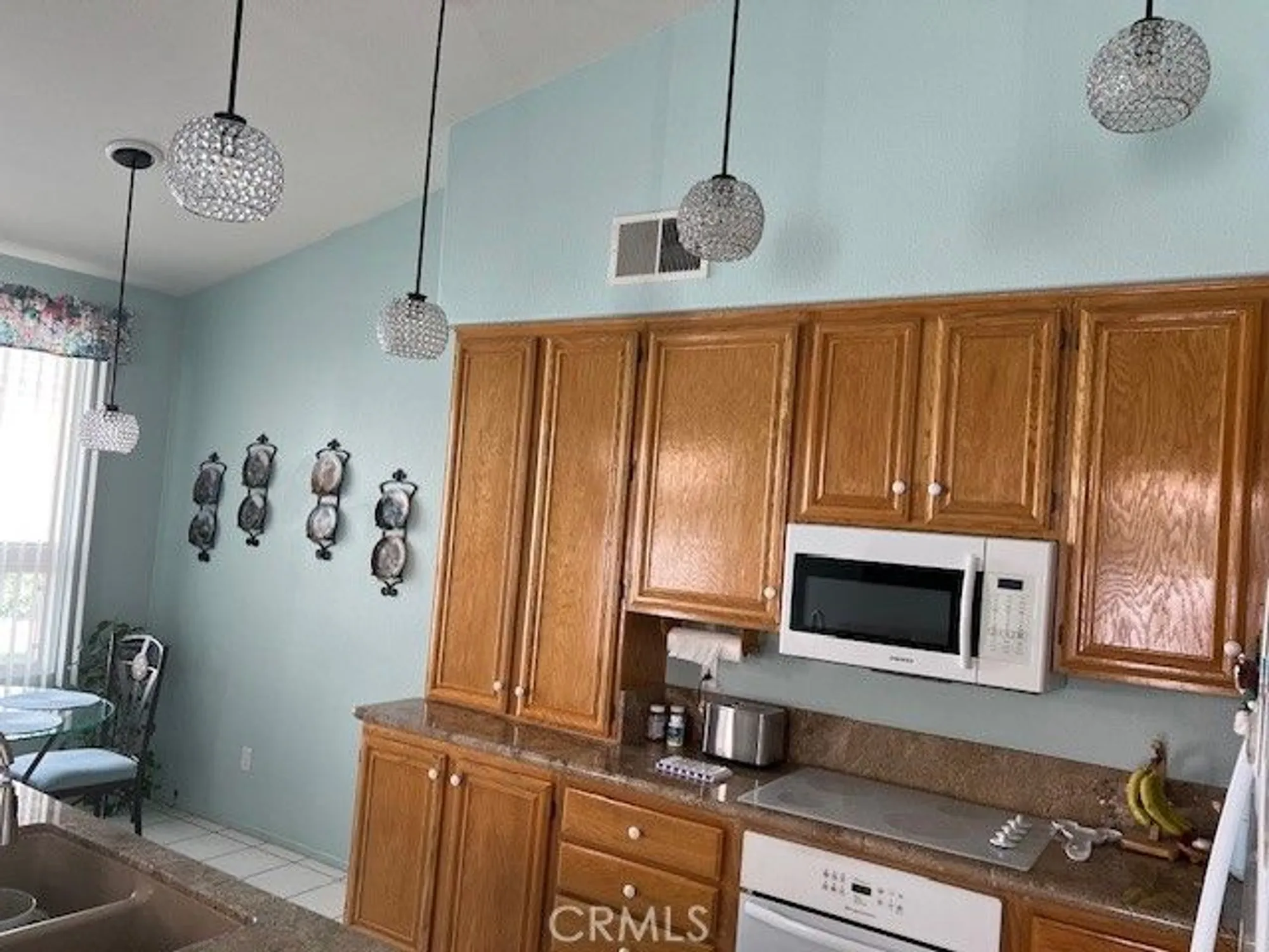 Property Slideshow image 10 of 17 | 1534 woodlands dr, Banning, CA, 92220