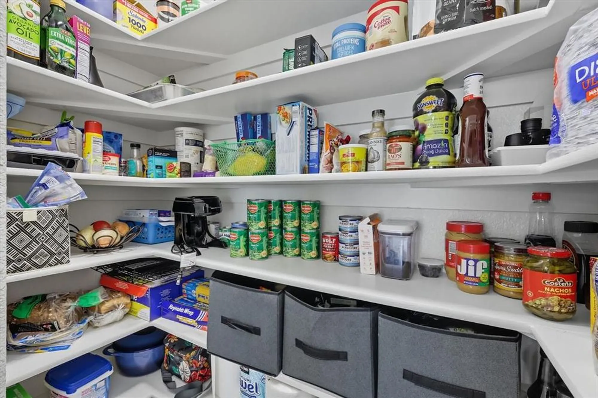 Property Slideshow image 11 of 32 | 11909 willet way, Denton, TX, 76207