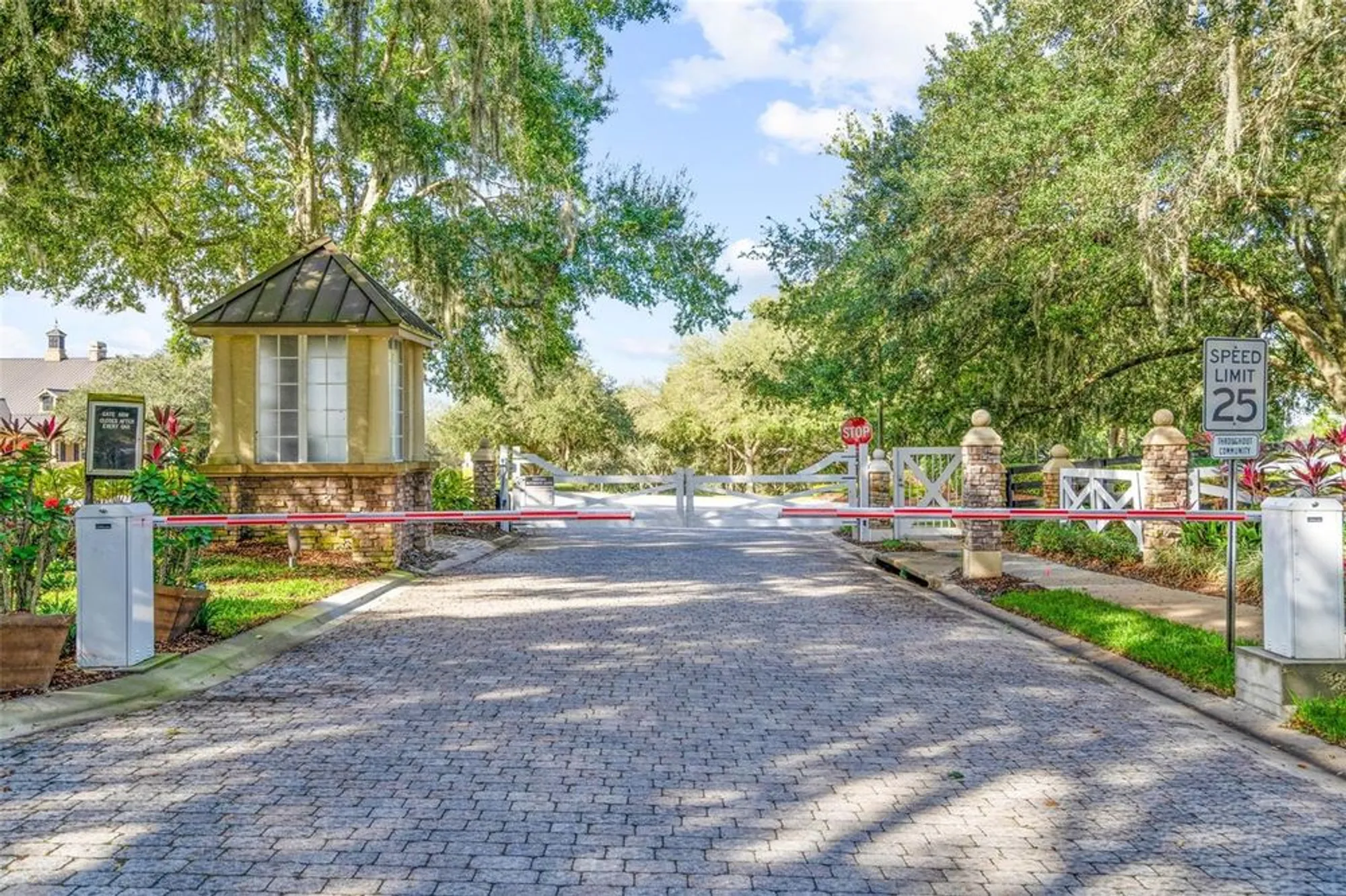 Property Slideshow image 37 of 54 | 30242 tokara ter, Mount Dora, FL, 32757