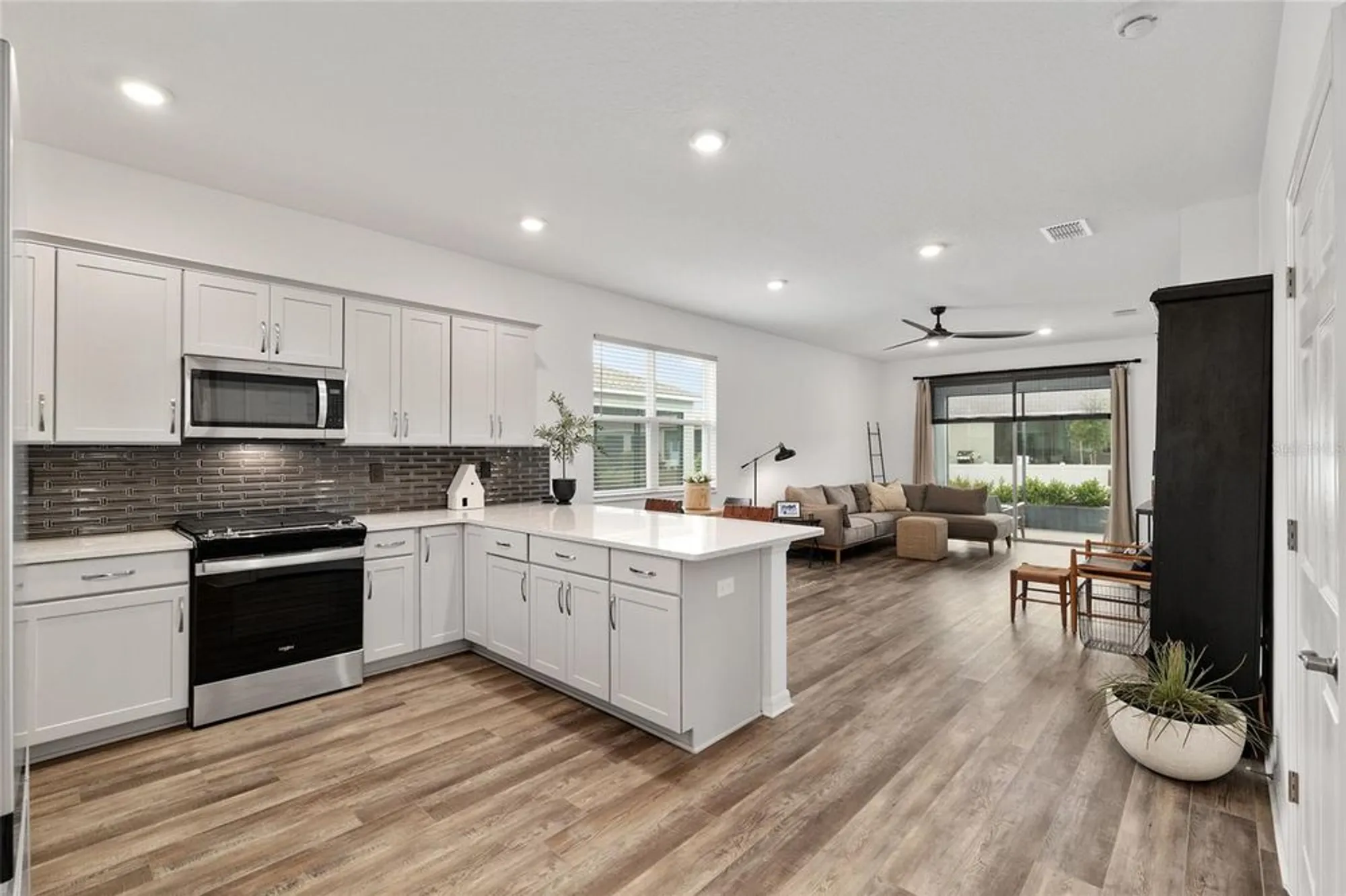 Property Slideshow image 8 of 52 | 8798 sw 79th ct, Ocala, FL, 34476